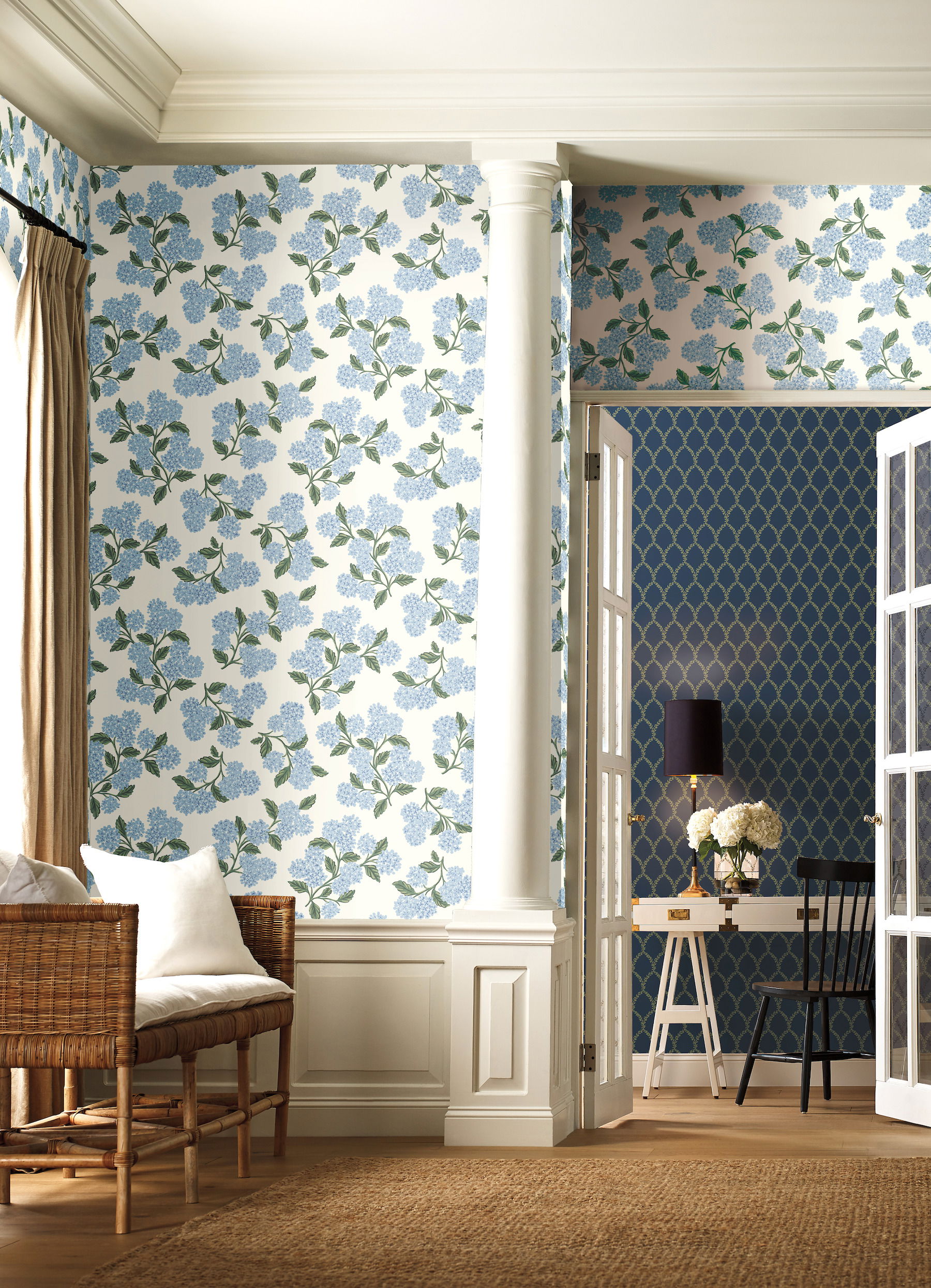 Hydrangea Blue & White Wallpaper large image 