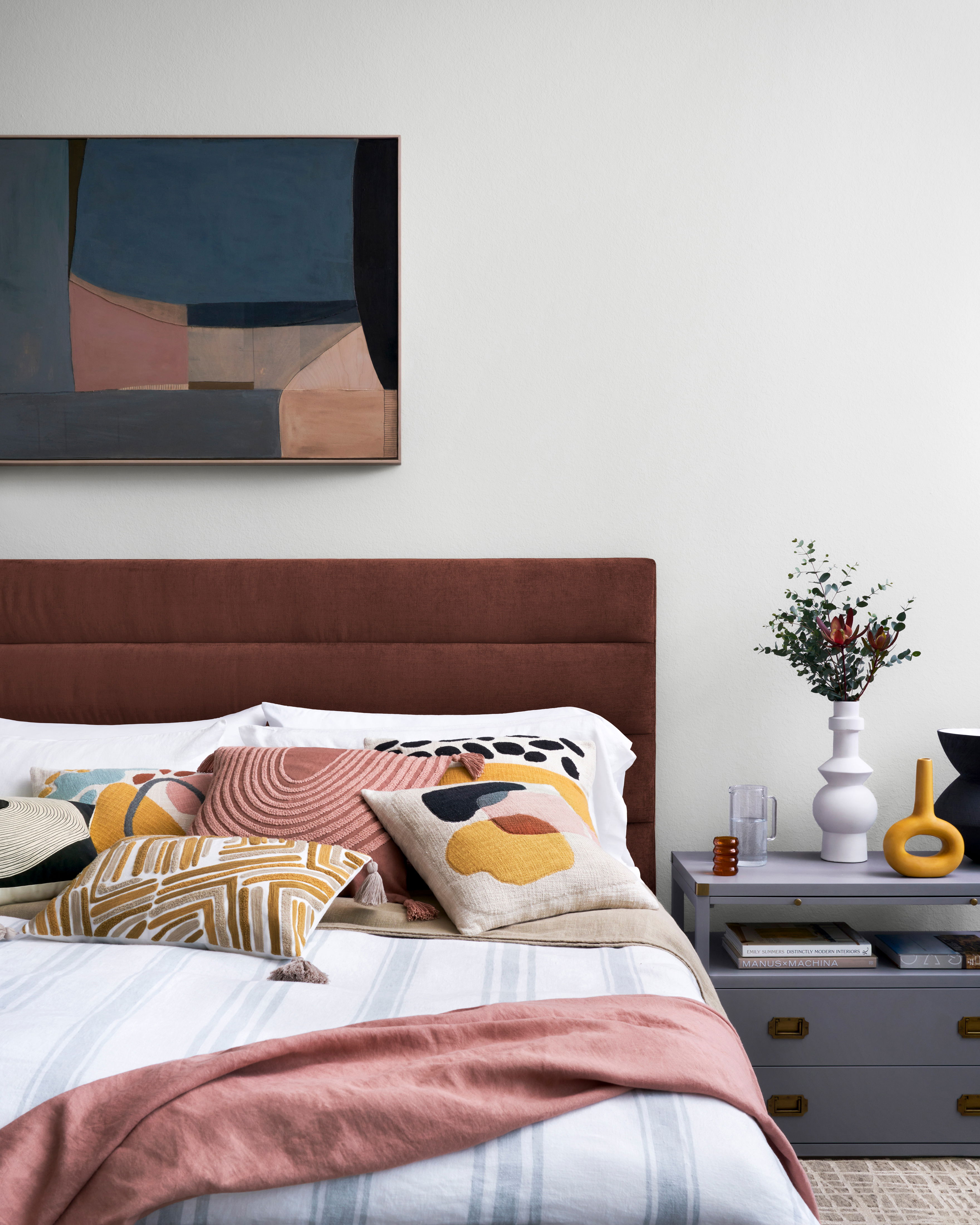 Loloi Pillows Pillow, Decorative Pillow, 18" length x 18" width View 2