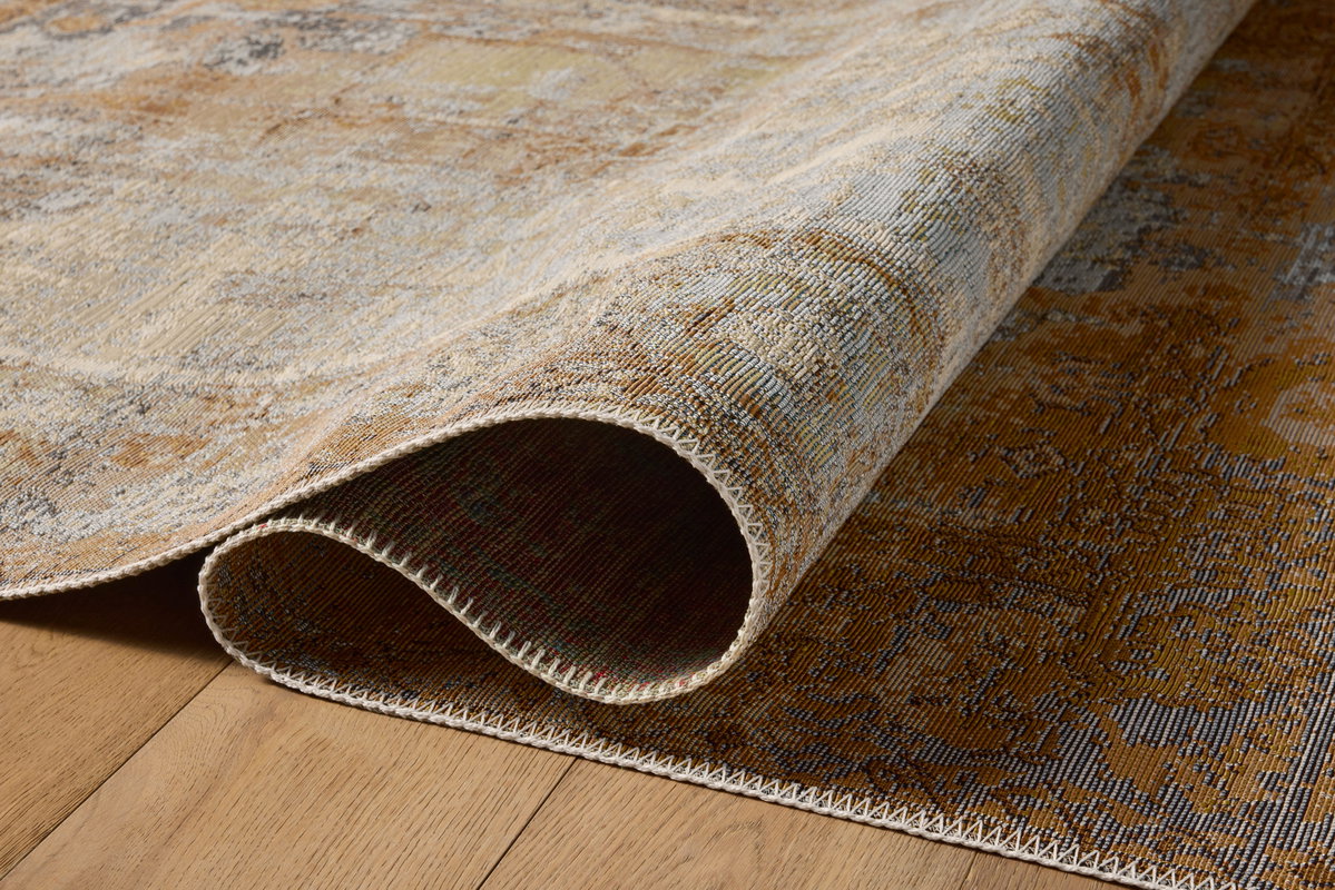 Loloi Mika Rug, 5'3" length x 7'8" width View 4