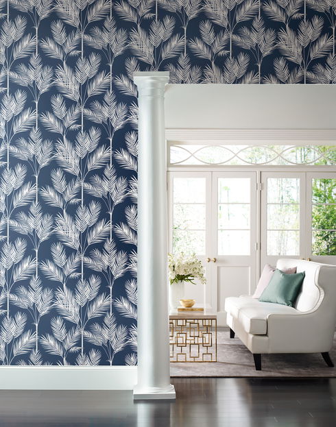 King Palm Silhouette Navy Wallpaper
