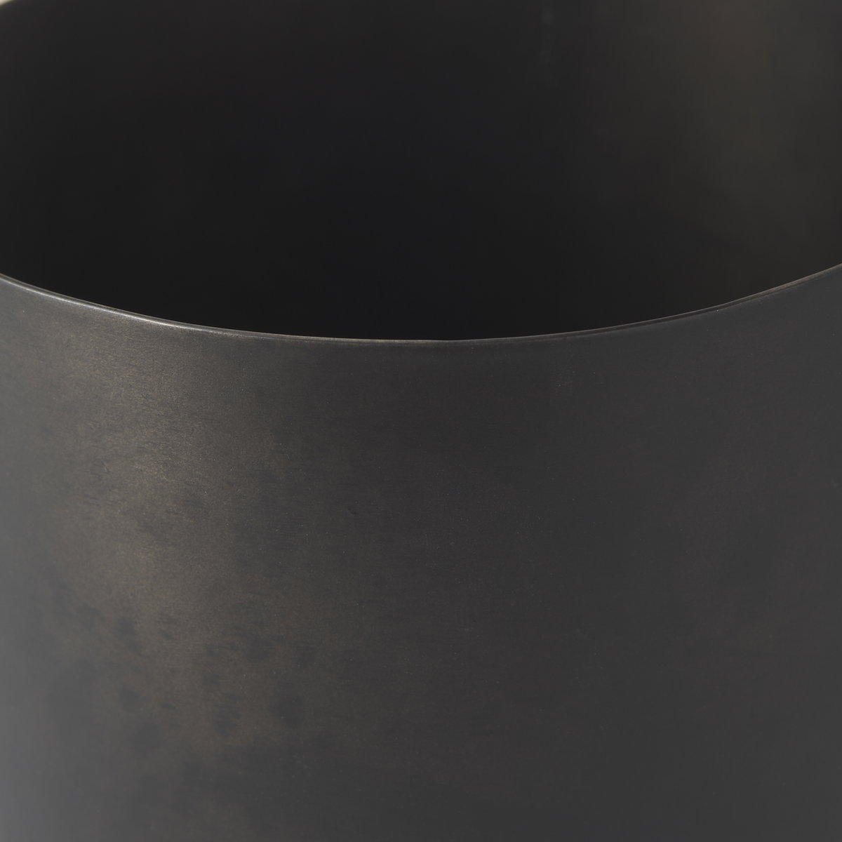Juno 6.5H Medium Black Iron Vase, by Mercana, 8.5" length x 6" width x 6.5" height View 7
