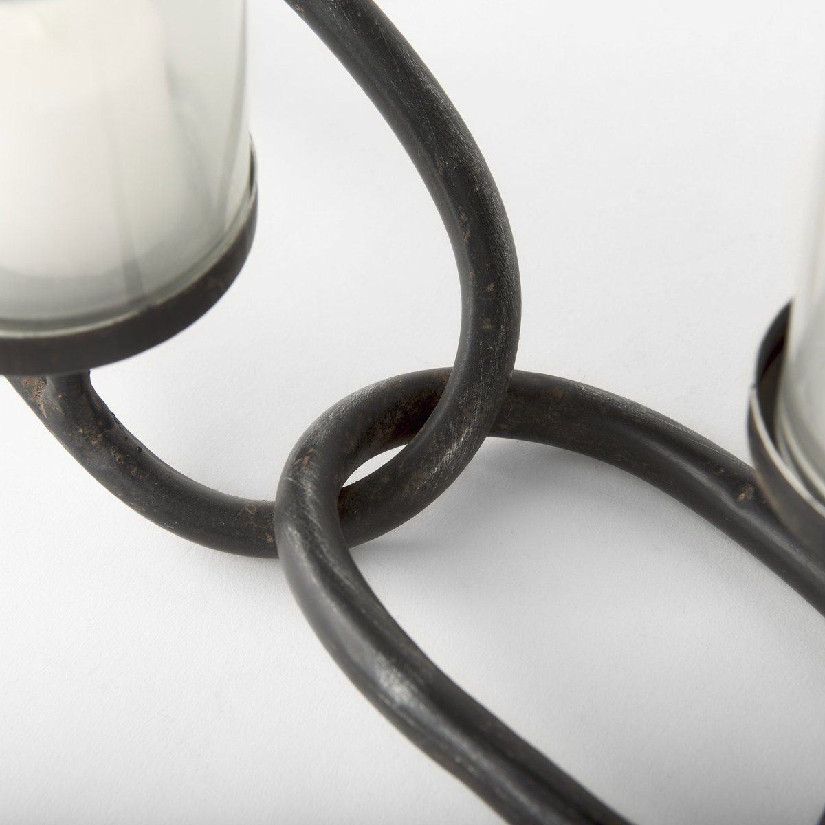Quito Black Metal Chain-Link Five Candle Table Candle Holder, Candles & Candle Holder by Mercana, 7.68" length x 28" width x 4.69" height View 9