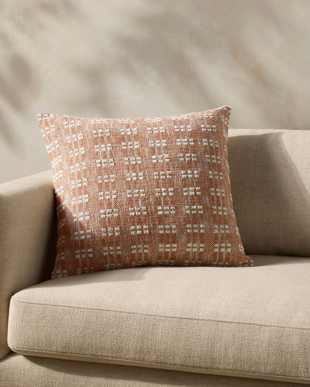 Magnolia Home by Joanna Gaines x Loloi Bryn Pillow, Decorative Pillow, 22" length x 22" width View 2