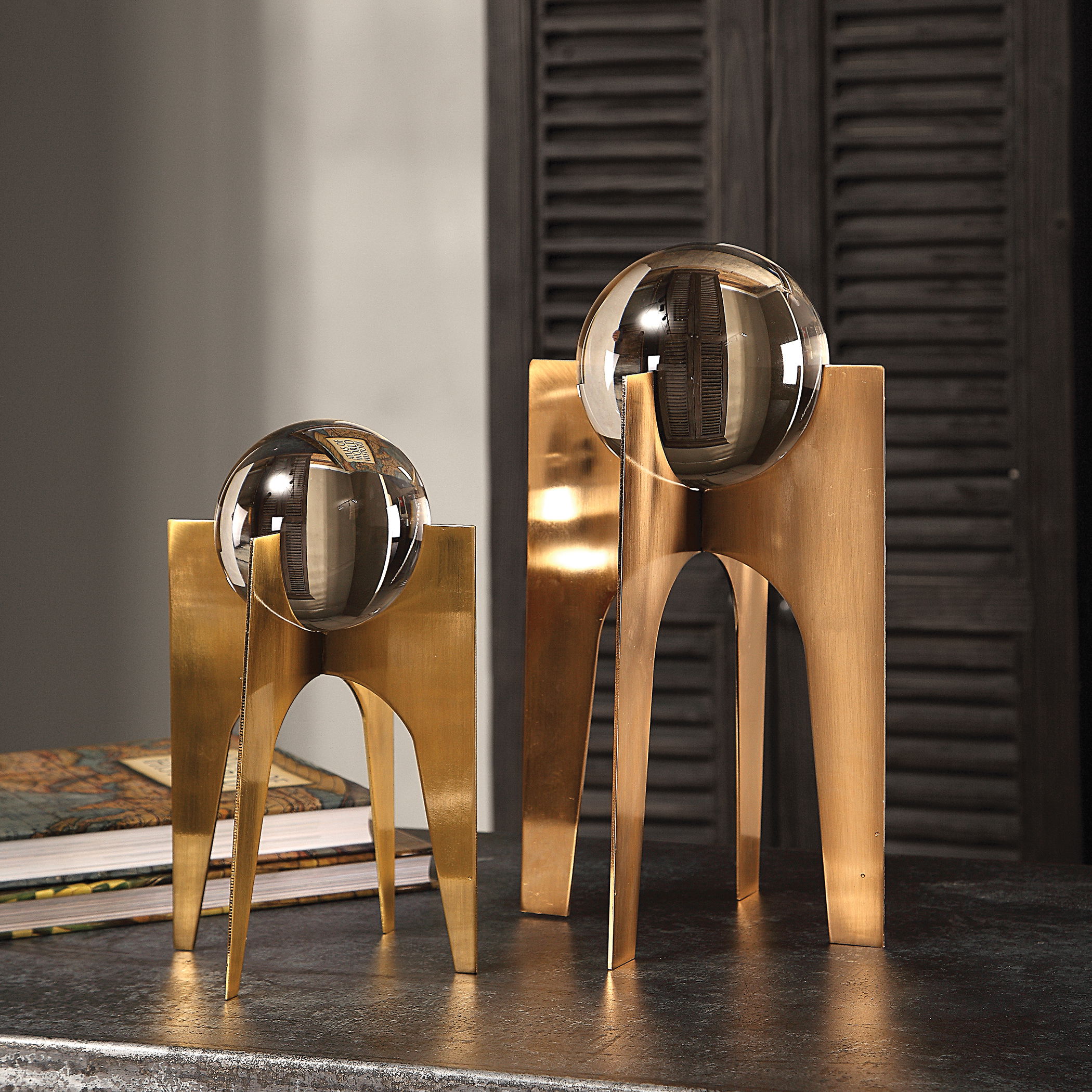 Ellianna Crystal Spheres Set/2 large image 
