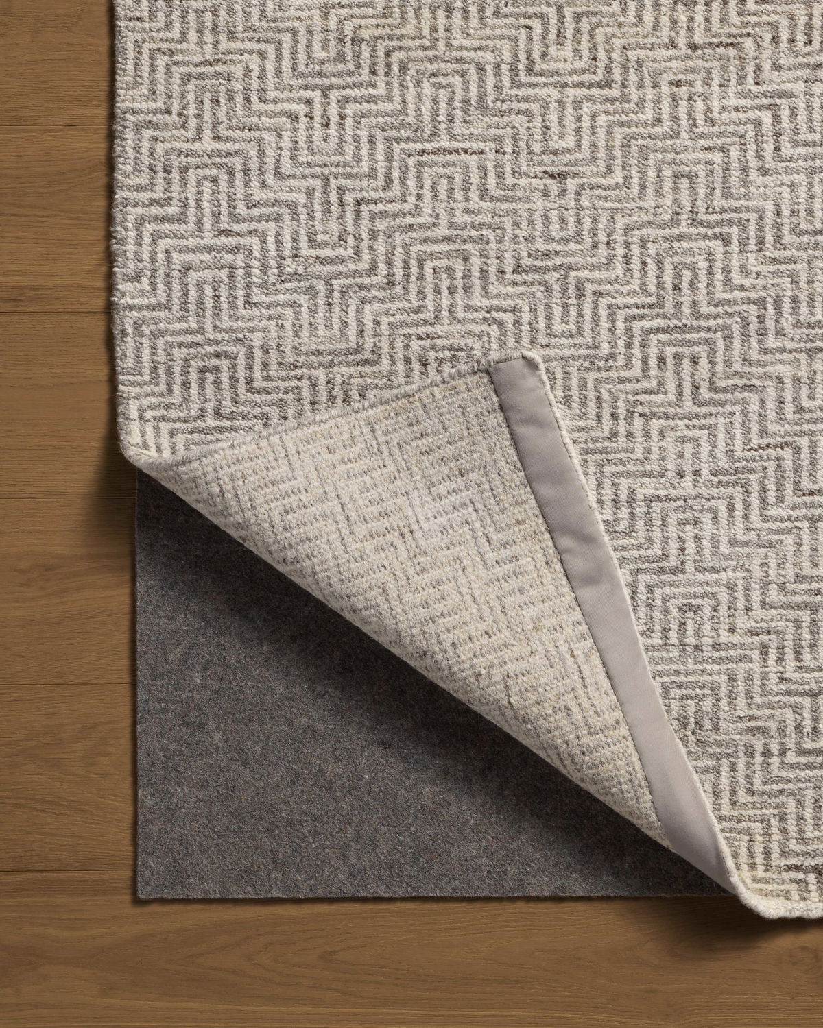 Jean Stoffer x Loloi Grace Rug, 1'6" length x 1'6" width View 5