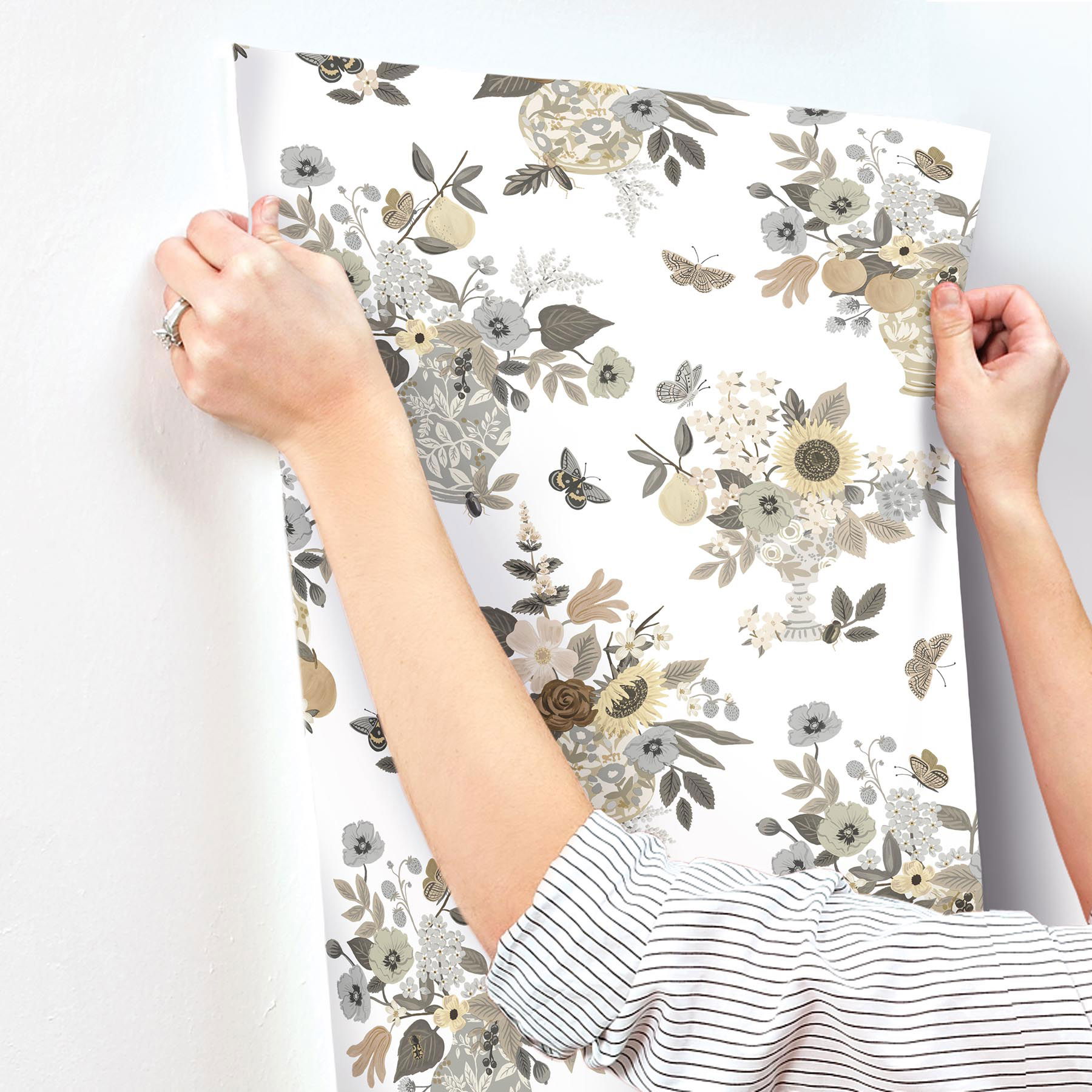 Flower Studies Linen Wallpaper large image 