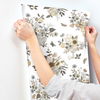Flower Studies Linen Wallpaper thumbnail 5
