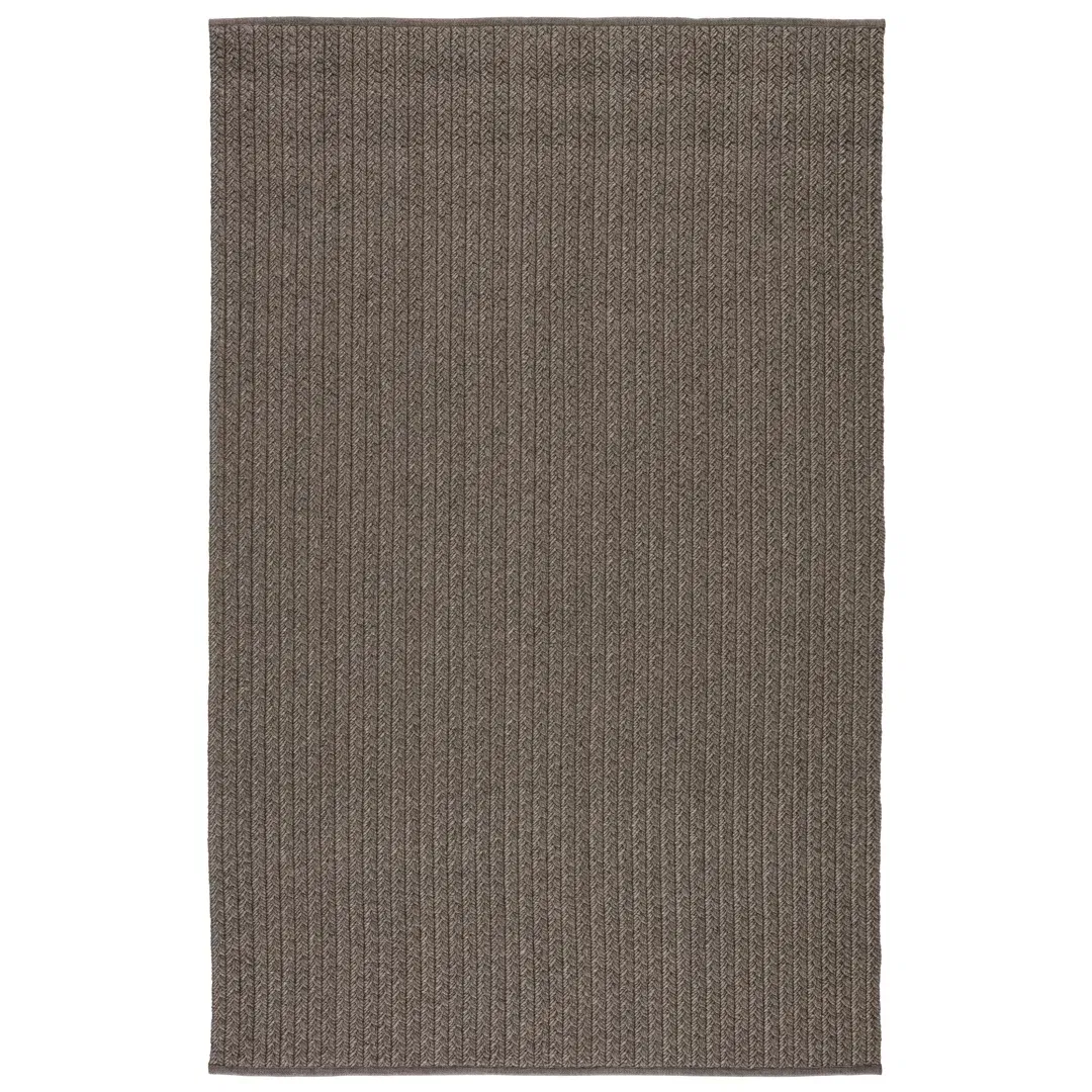 Iver Indoor/ Outdoor Solid Gray/ Taupe Area Rug large image 