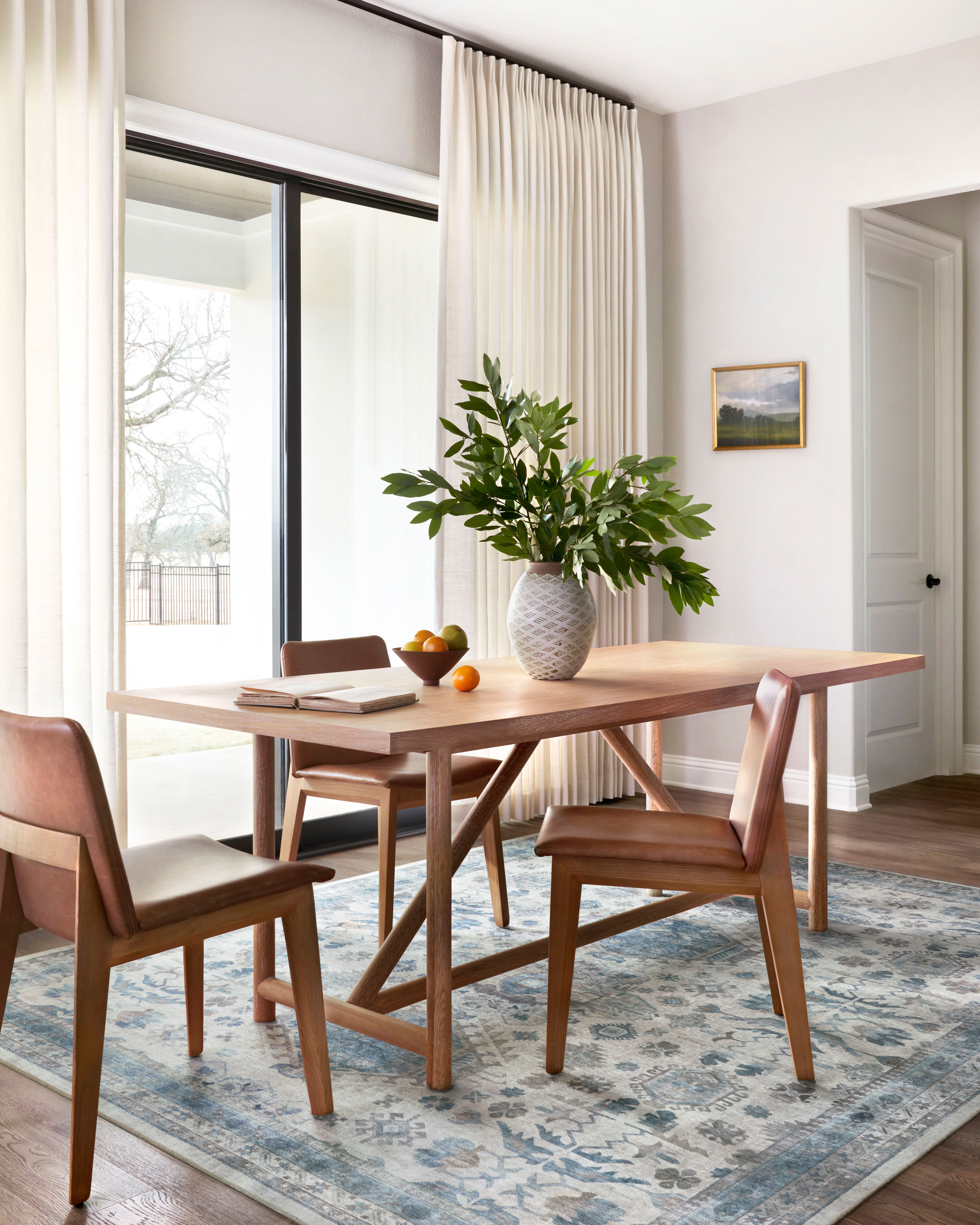 Loloi II Heidi Rug, 1'6" length x 1'6" width View 3