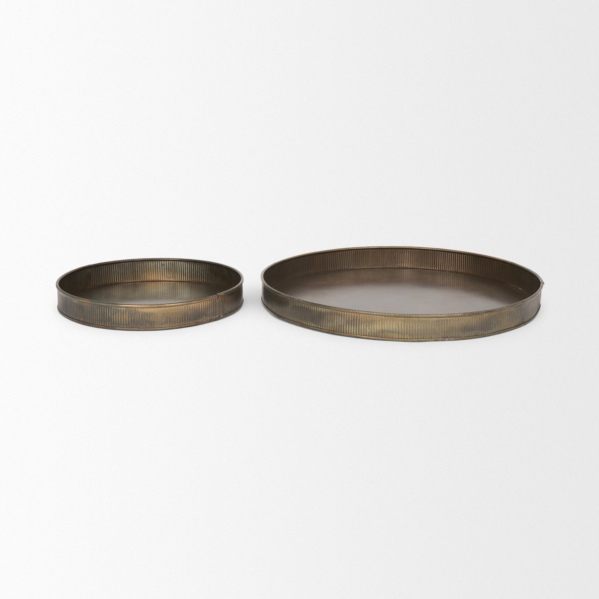 Varun Round Antiqued Brass Metal Tray (Set of 2), Decorative Tray by Mercana, 18.5" length x 18.5" width x 1.77" height View 5