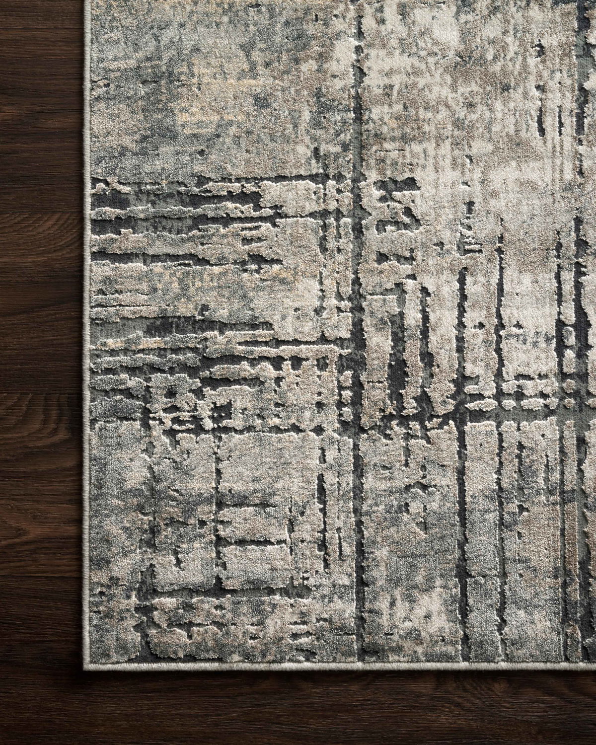 Loloi Cascade Rug, 2'7" length x 4' width View 4