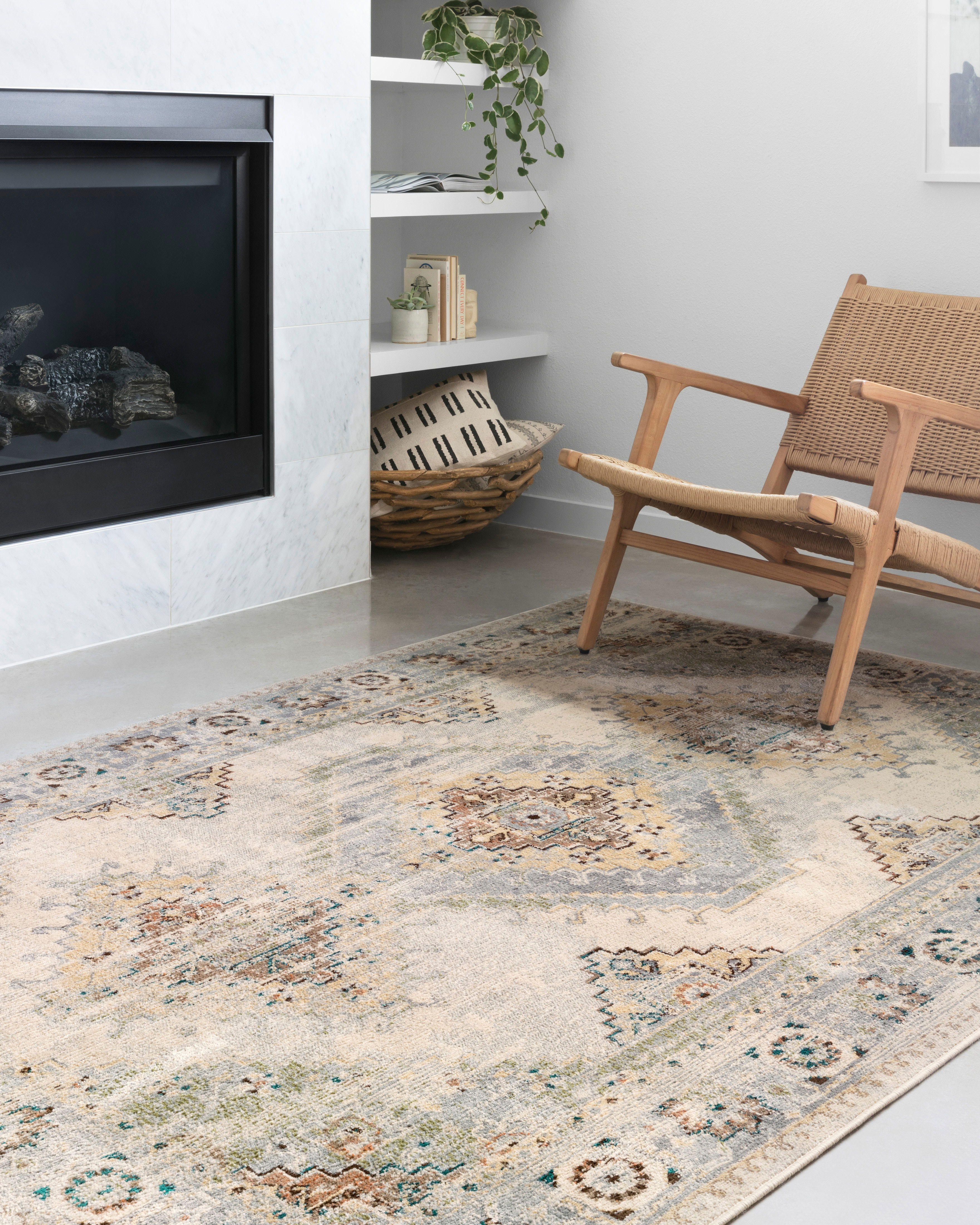 Loloi II Isadora Rug large image 