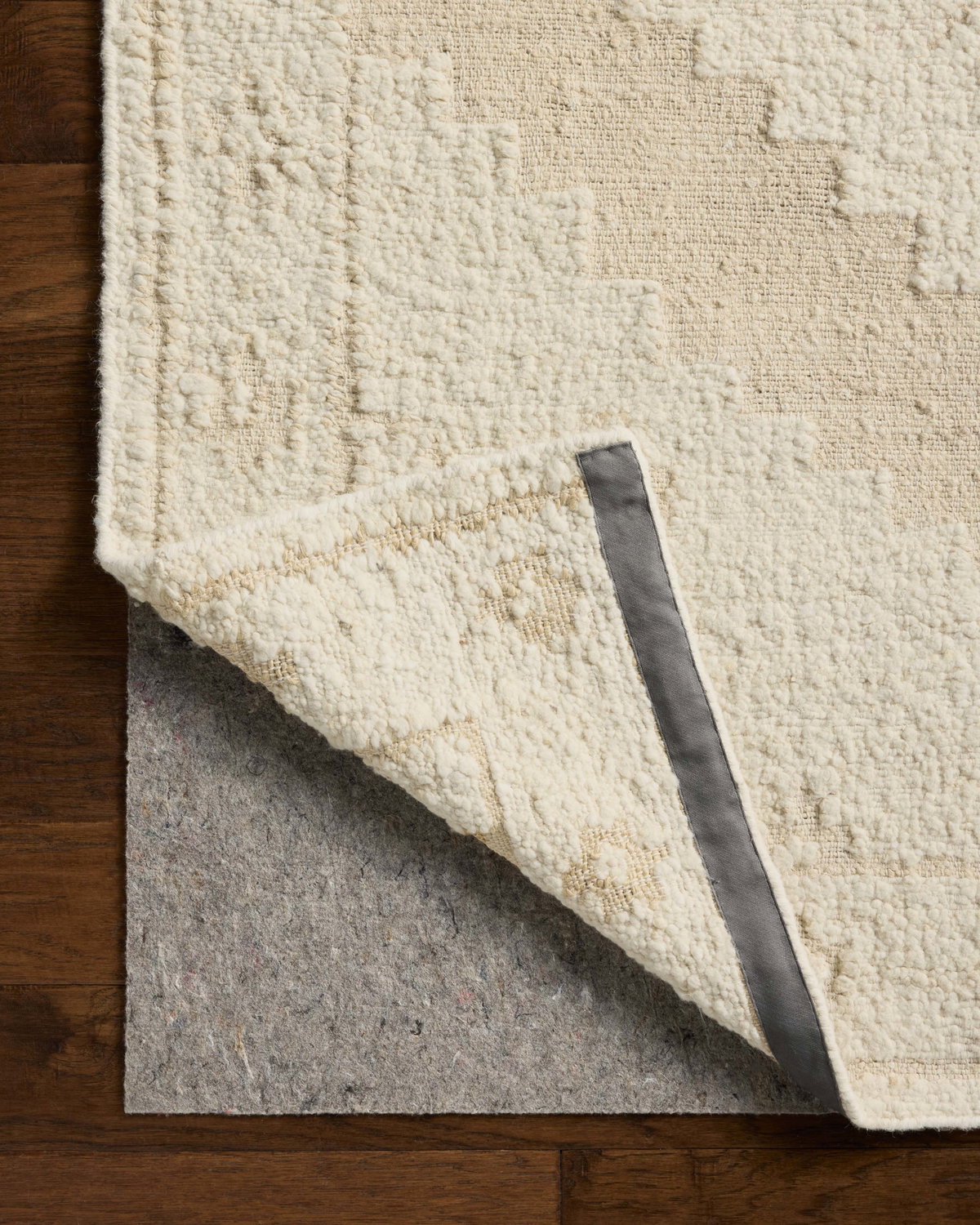 Loloi Alara Rug, 7'9" length x 9'9" width View 5
