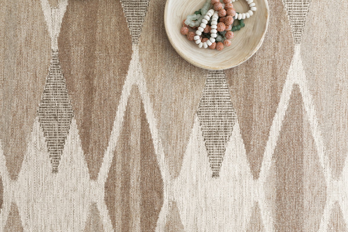 Loloi Evelina Rug, 2' length x 3' width View 3