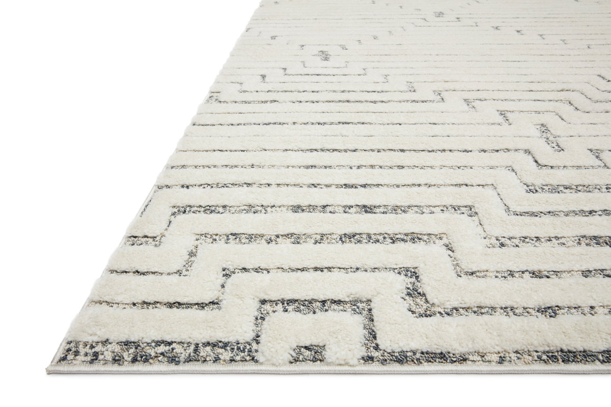 Loloi Hagen Rug, 1'6" length x 1'6" width View 3
