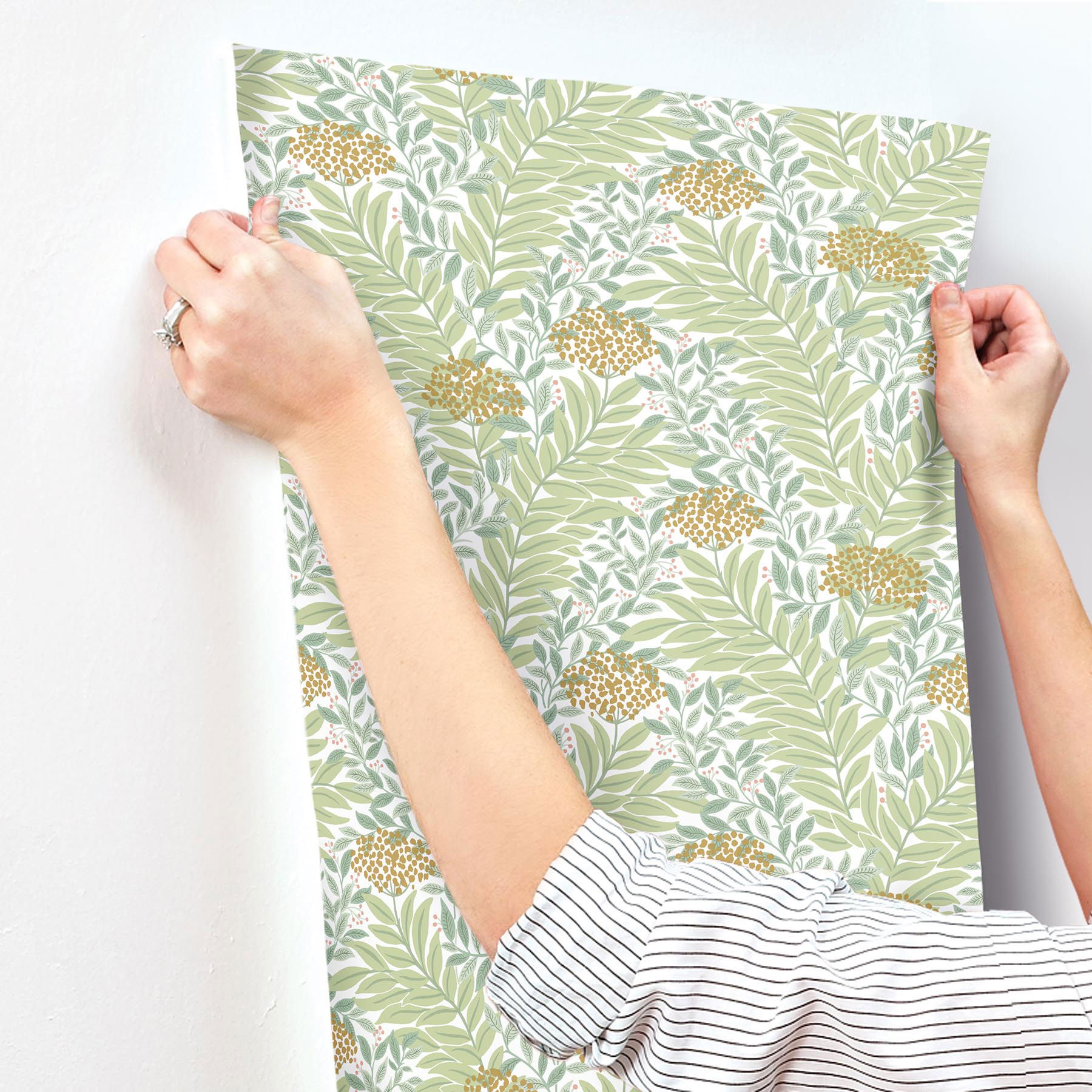 Highgrove White Wallpaper large image 
