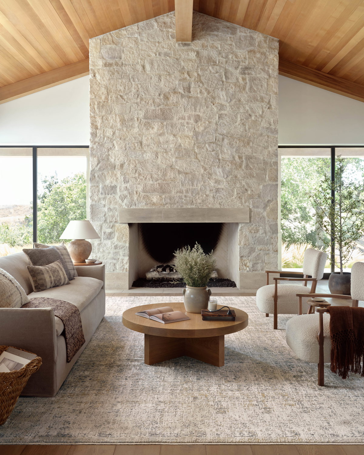 Amber Lewis x Loloi Alie Rug, 2'7" length x 10' width View 2