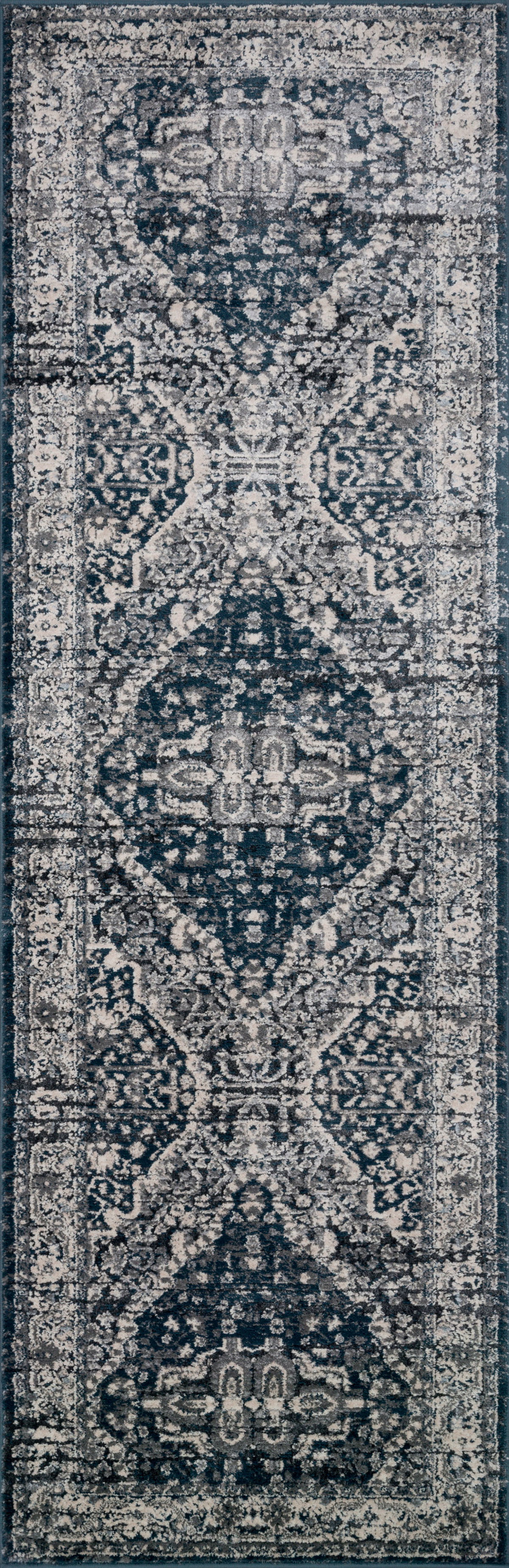 Magnolia Home by Joanna Gaines x Loloi Everly Rug, 2'7" length x 4' width View 2