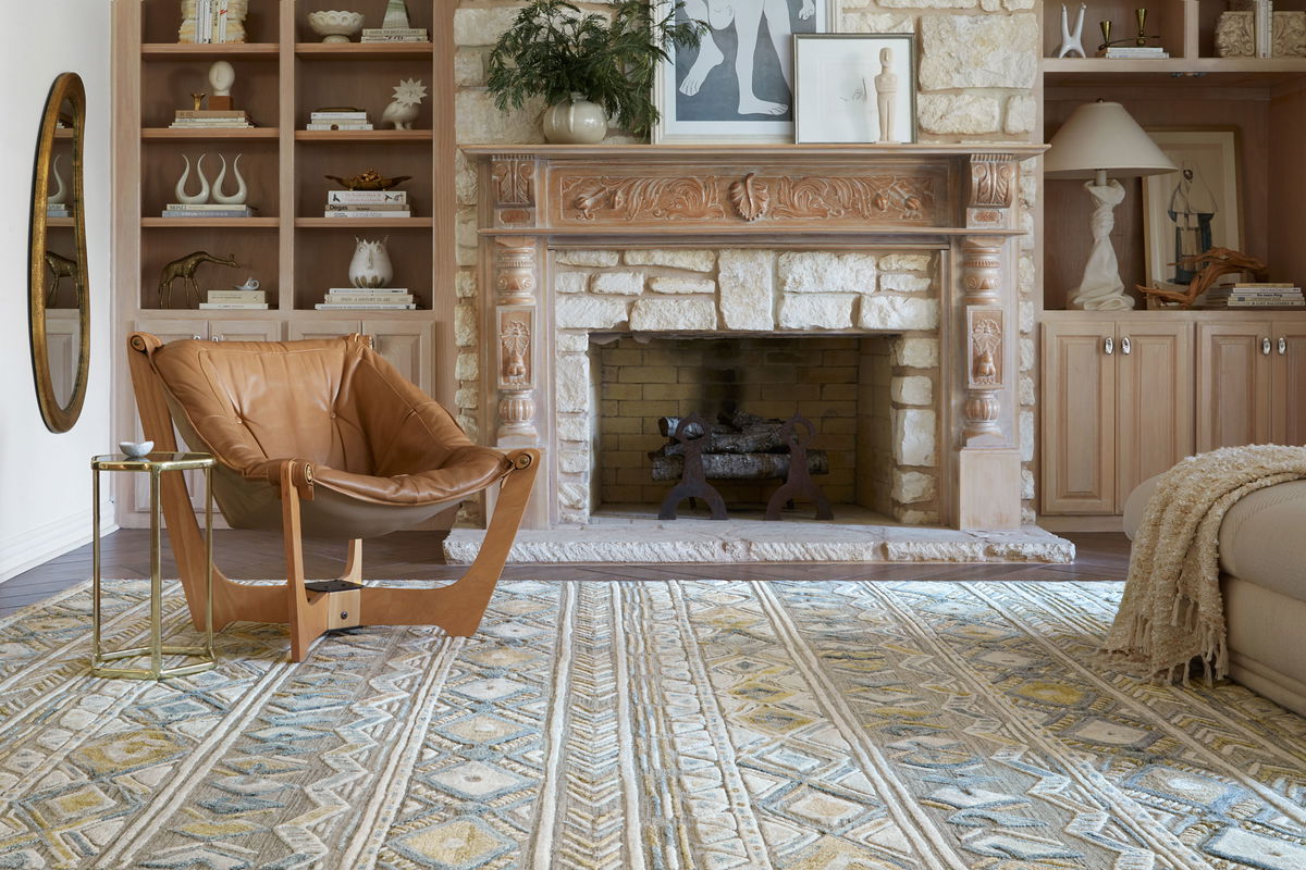 Loloi Sojourn Rug, 2'9" length x 9'9" width View 4