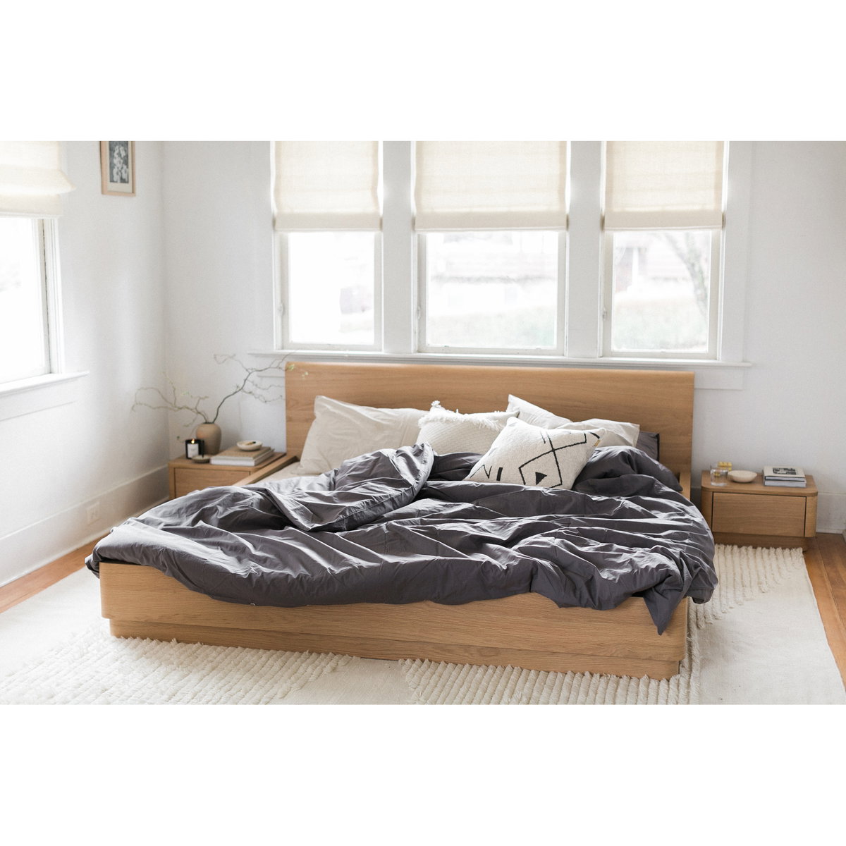 Round Off Queen Bed Light Oak Brown, by Moe's Home, 64" width x 30" height x 84" depth View 9
