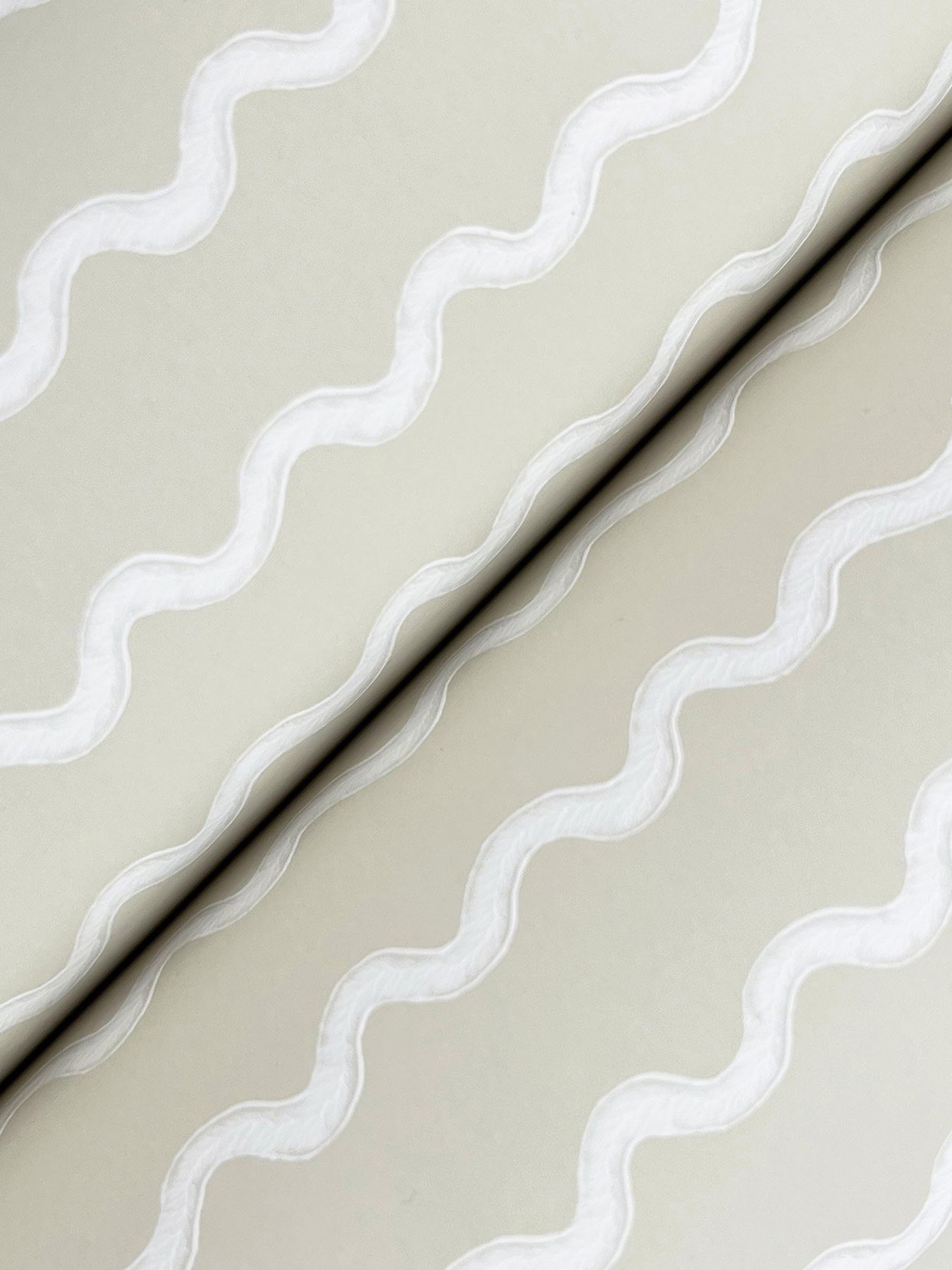 Rickrack Linen Wallpaper Rickrack Linen Wallpaper large image