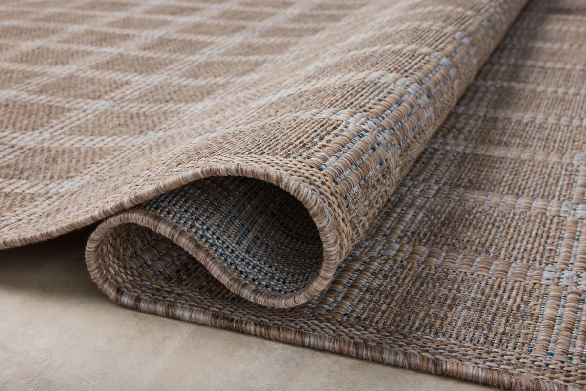 Amber Lewis x Loloi Topanga Rug, 1'6" length x 1'6" width View 4