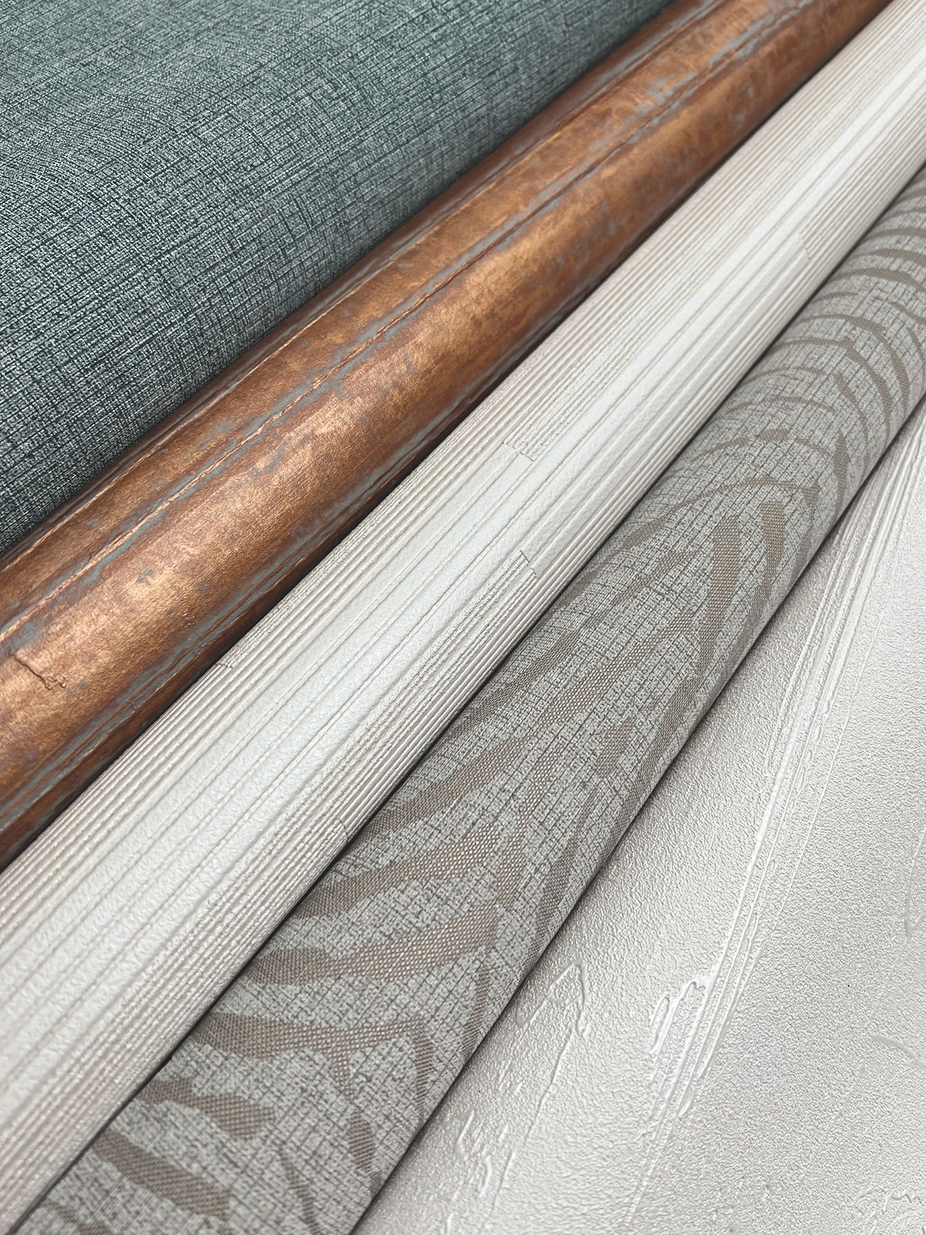 Newel Natural White Wallpaper large image 