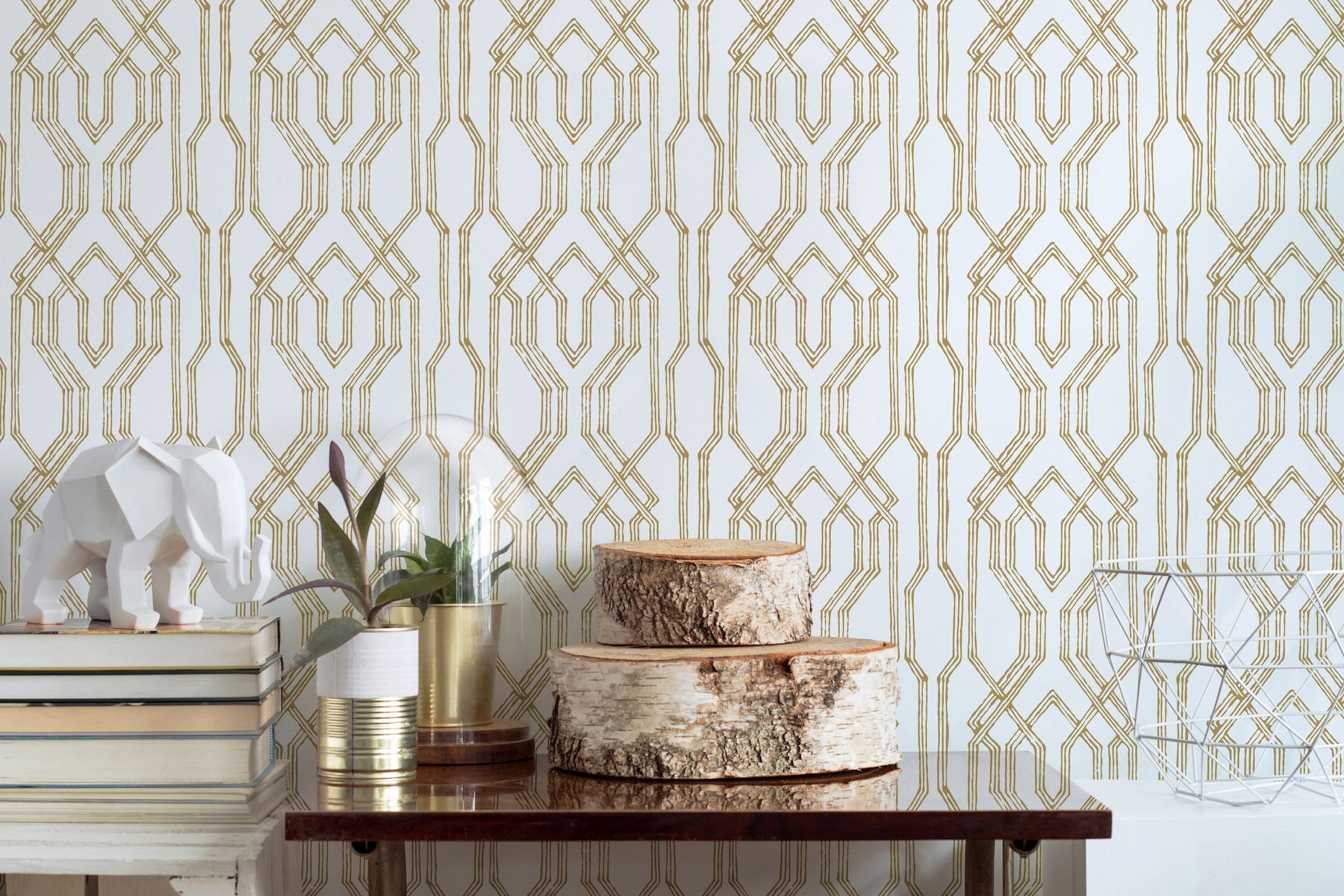 Oriental Lattice White & Gold Wallpaper large image 