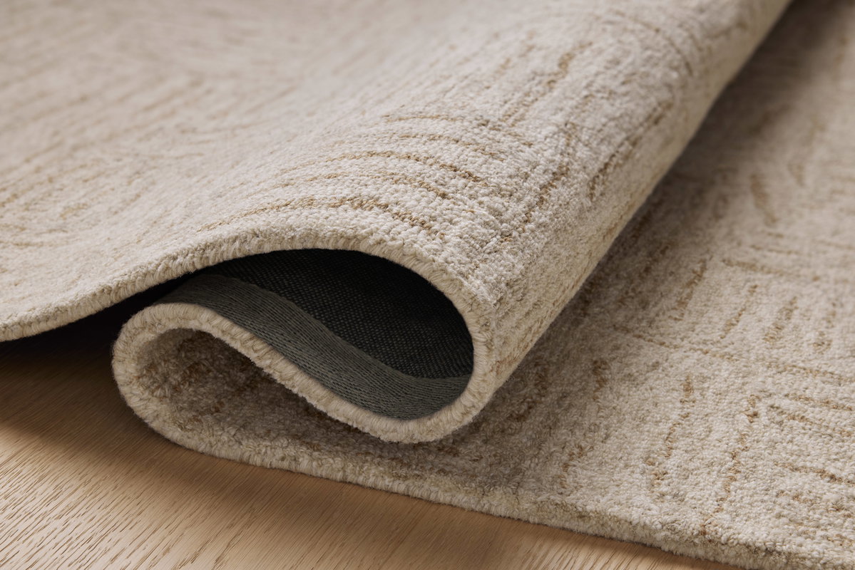 Chris Loves Julia x Loloi Polly Rug, 2' length x 5' width View 4