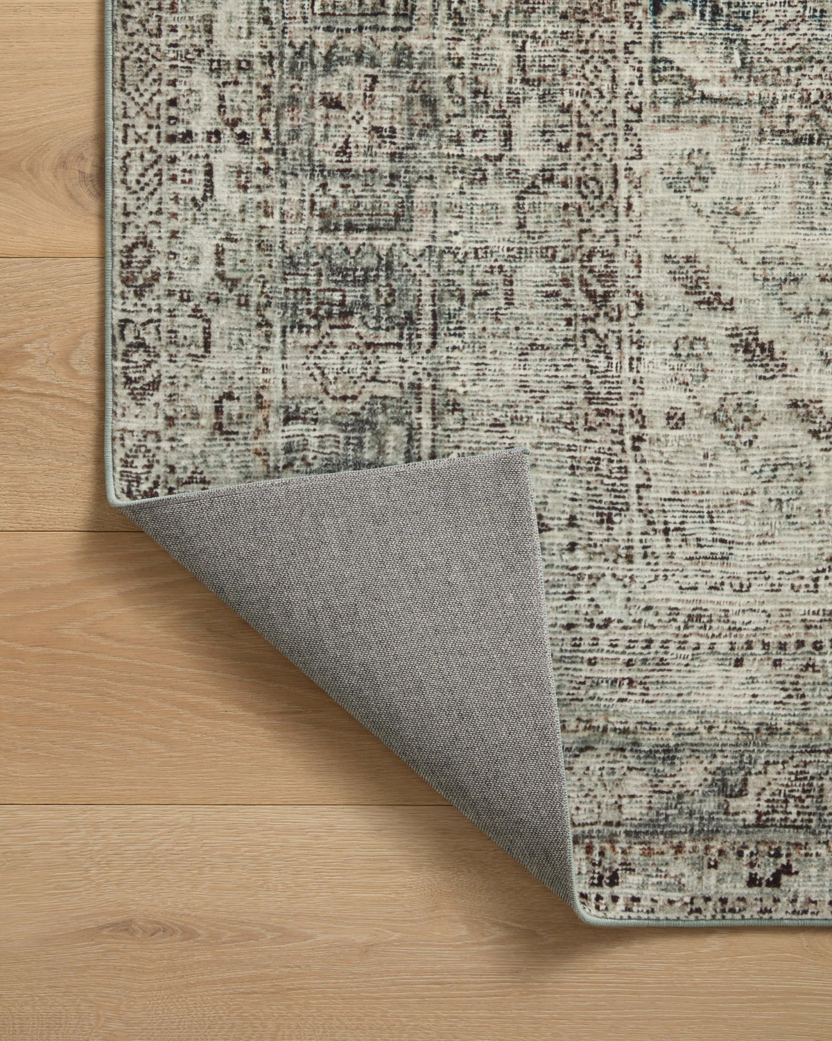 Magnolia Home by Joanna Gaines x Loloi Sinclair Rug, 5' length x 7' width View 9