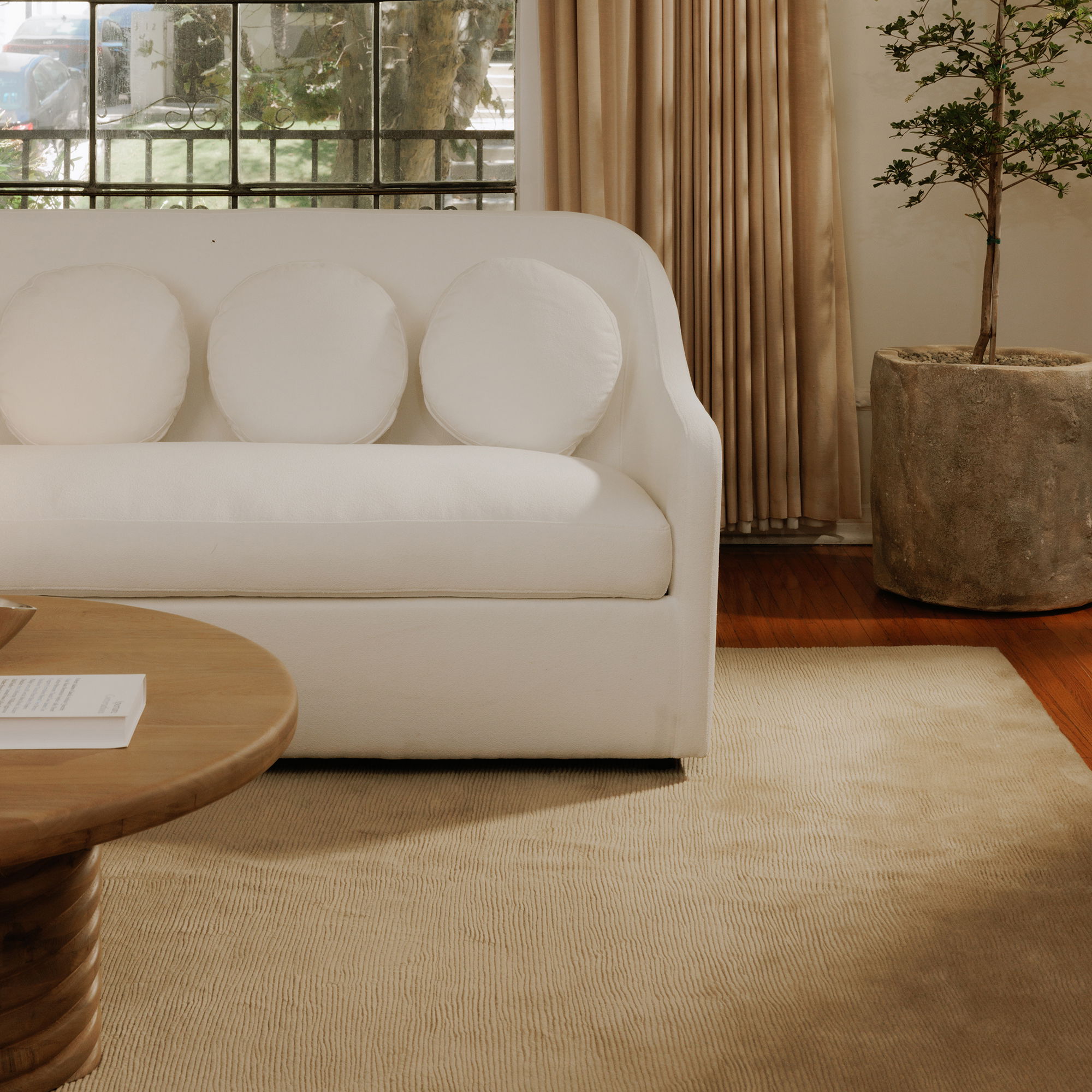 Rialto Sofa White, Sofas & Sectional by Moe's Home, 90" width x 35" height x 33.5" depth View 8