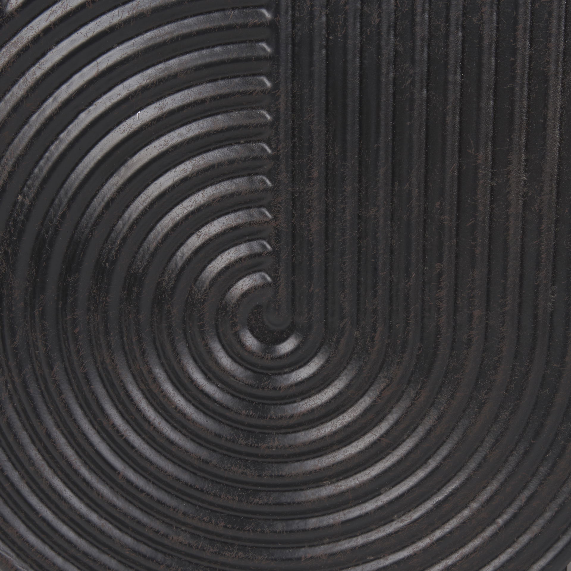 Medina Antiqued Black Metal Planters  (Set of 2), by Mercana, 9.45" length x 9.45" width x 11.02" height View 7