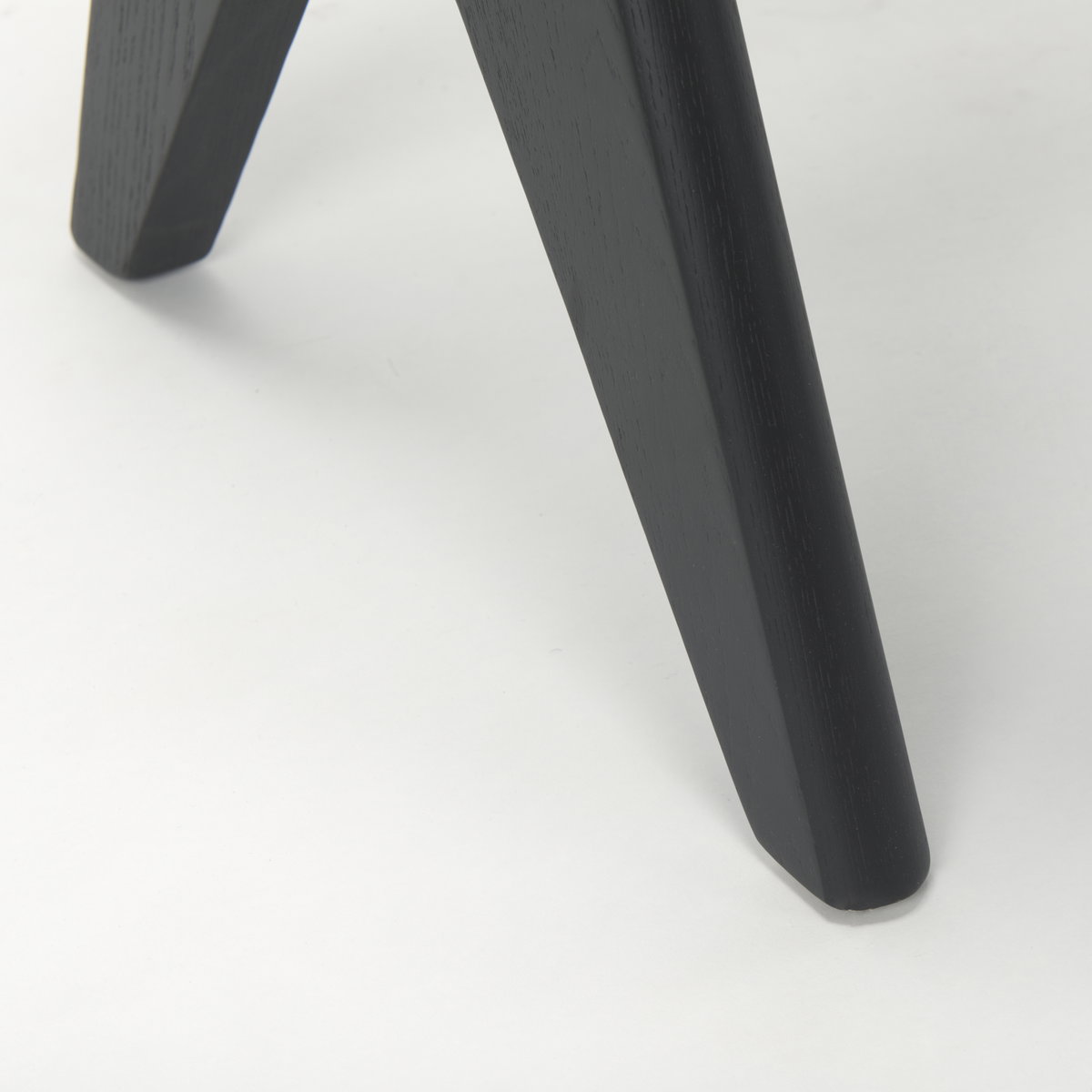 Arvin  Black Wooden Bench, Benche by Mercana, 59.06" length x 17.72" width x 18.11" height View 10