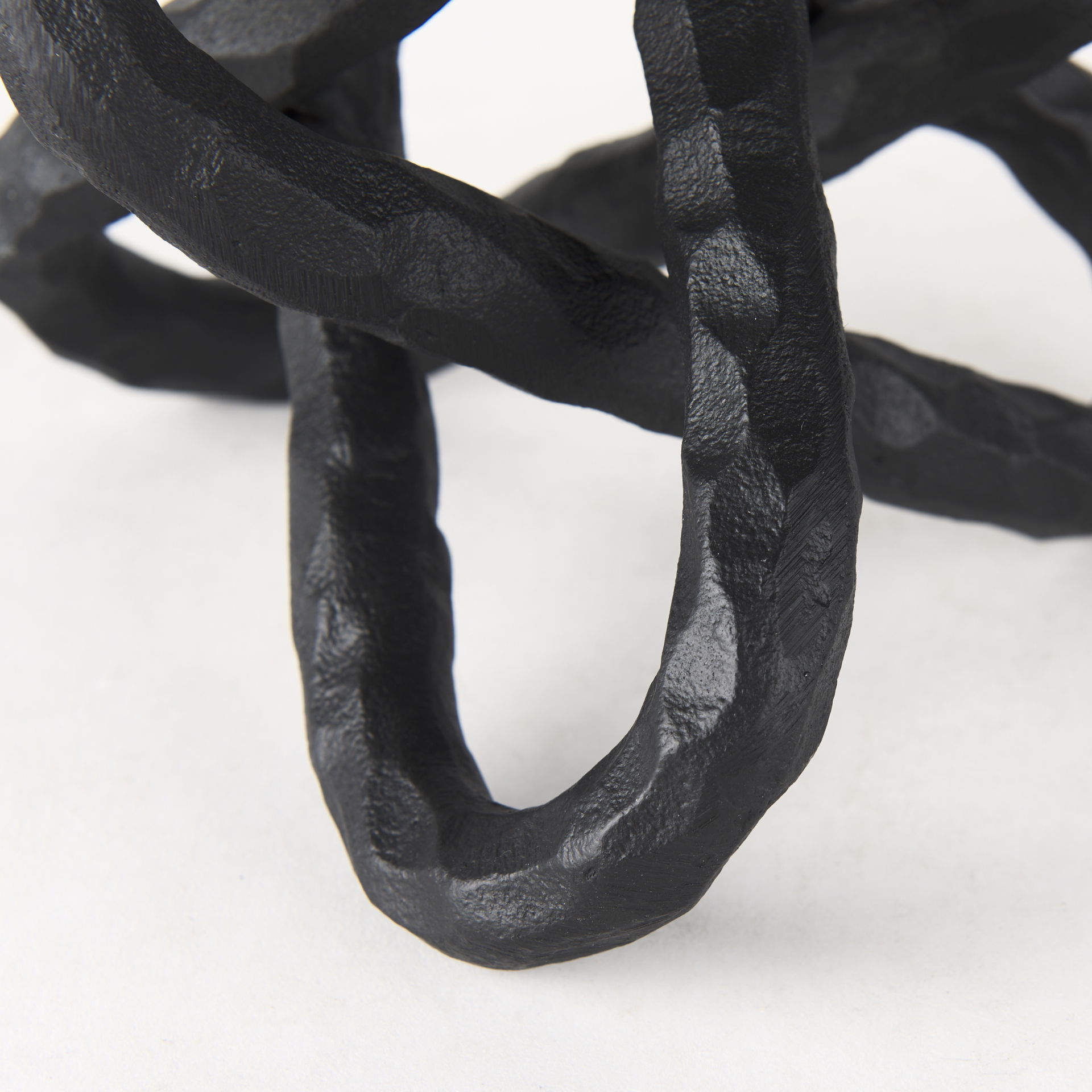 Wilhelm I (Small) 7L x 7W Black Metal Link Decor Object, Decorative Object by Mercana, 6.69" length x 6.69" width x 6.69" height View 11