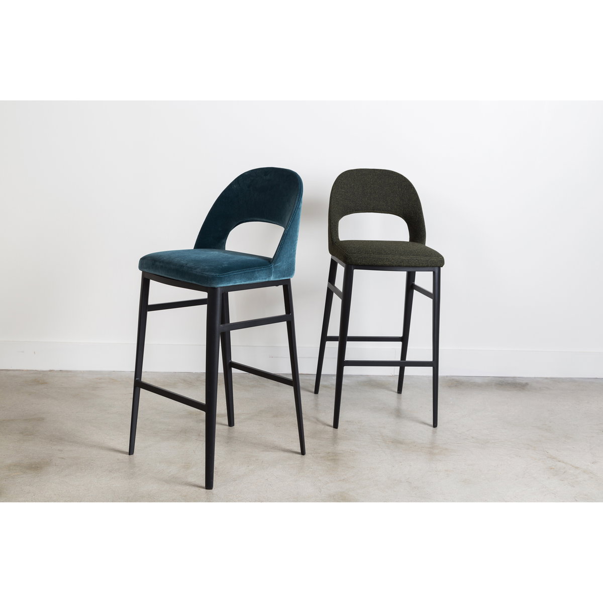 Roger Bar Stool Teal, Counter & Bar Stool by Moe's Home, 16.5" width x 42" height x 20" depth View 6