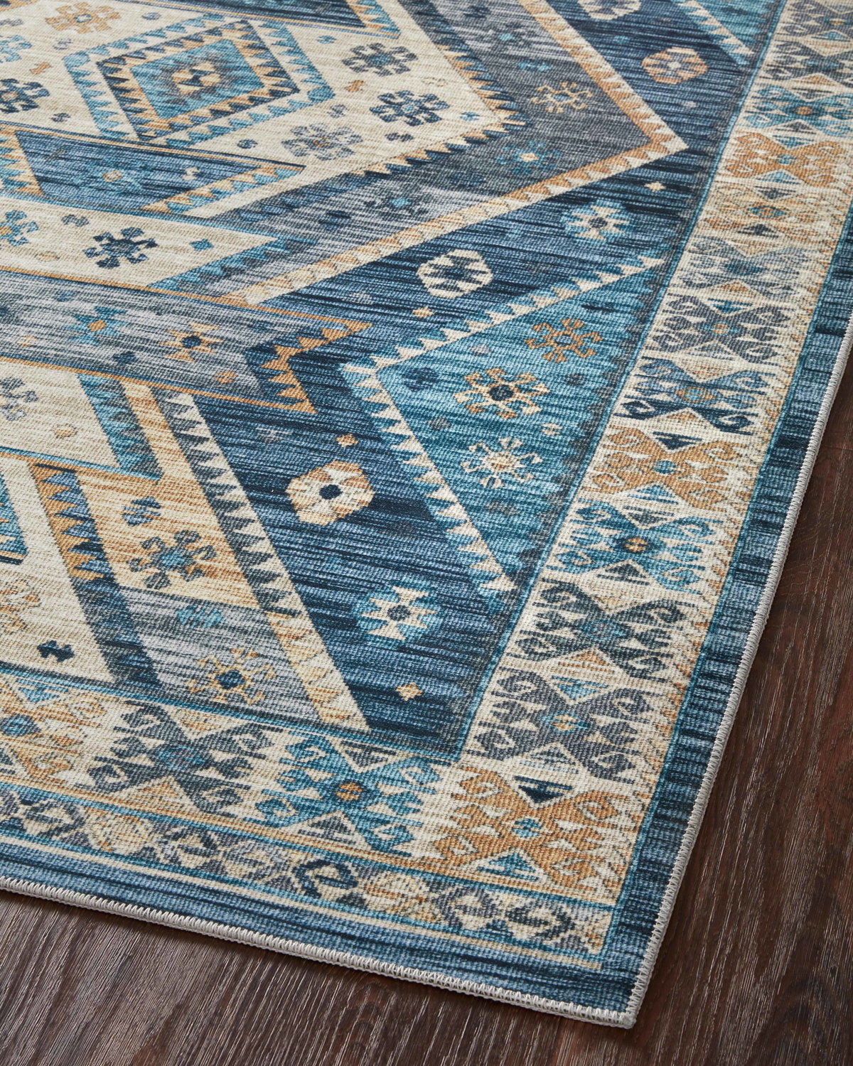 Loloi Zion Rug, 1'6" length x 1'6" width View 8