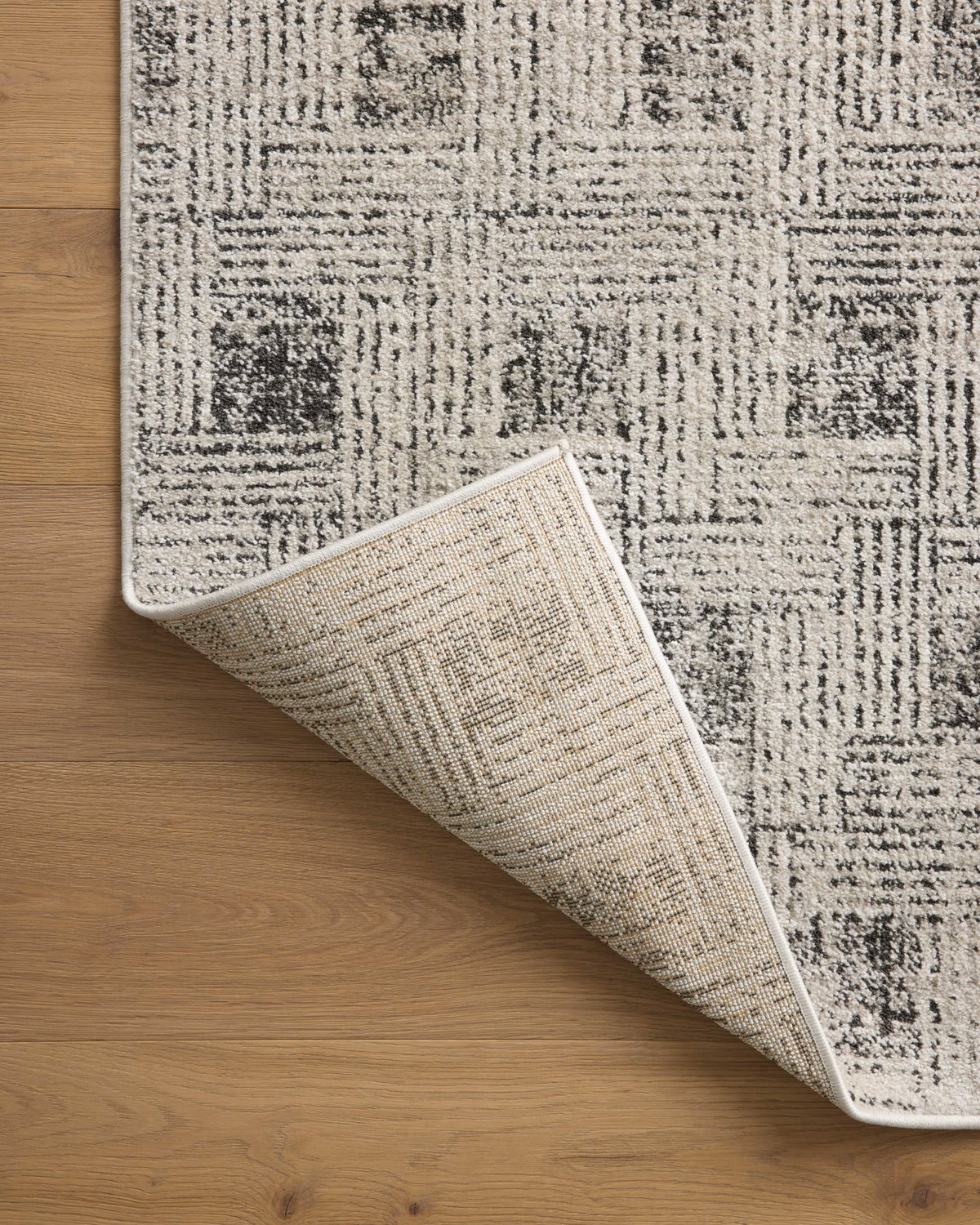 Loloi Kamala Rug, 5'3" length x 7'9" width View 6