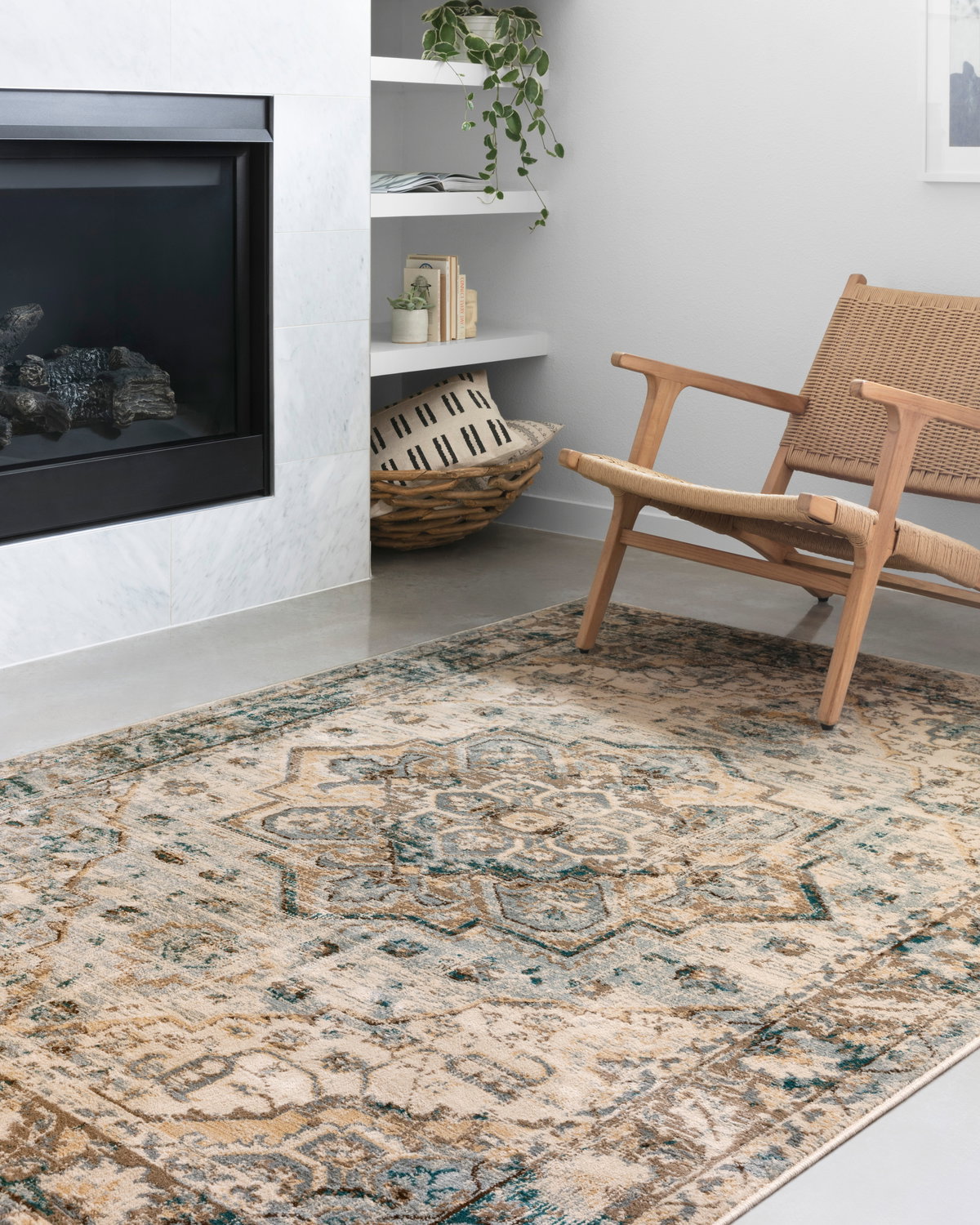 Loloi Isadora Rug, 2'7" length x 8' width View 2
