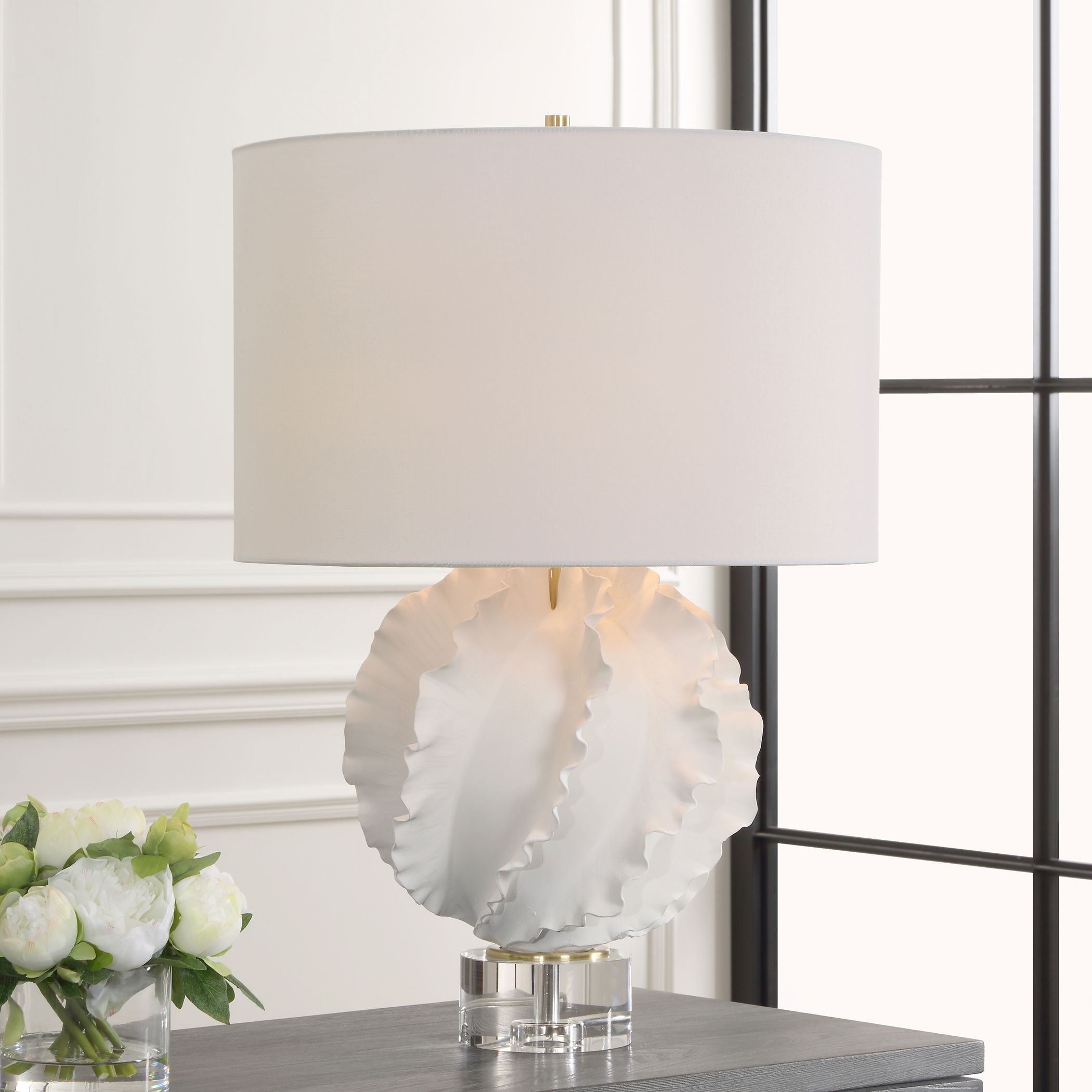 Saylor White Table Lamp large image 