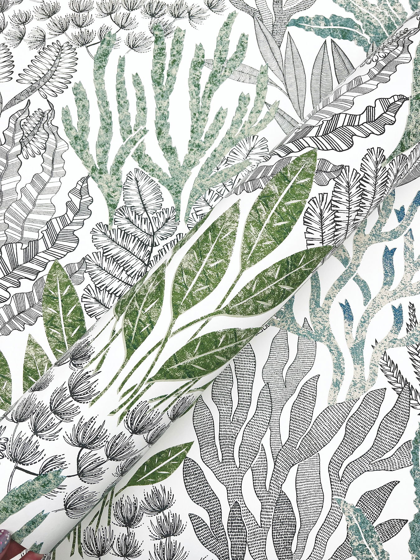 Coral Leaves Blue & Green Wallpaper large image 