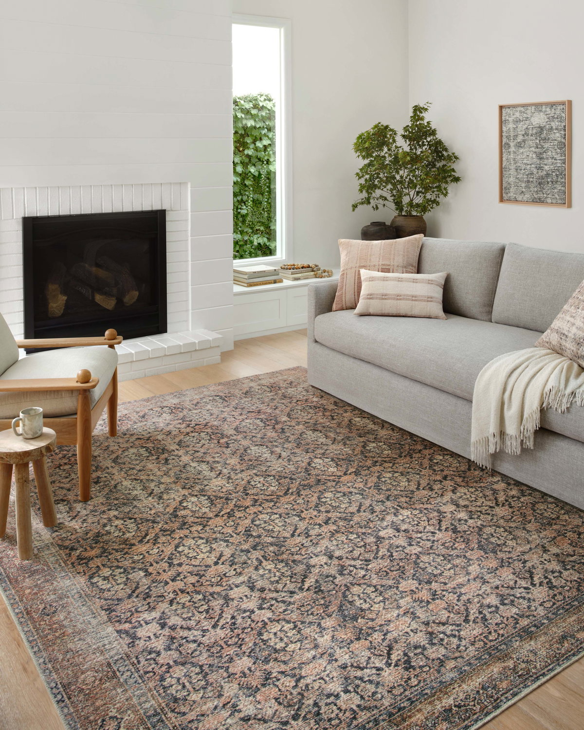 Amber Lewis x Loloi Billie Rug, 1'6" length x 1'6" width View 4