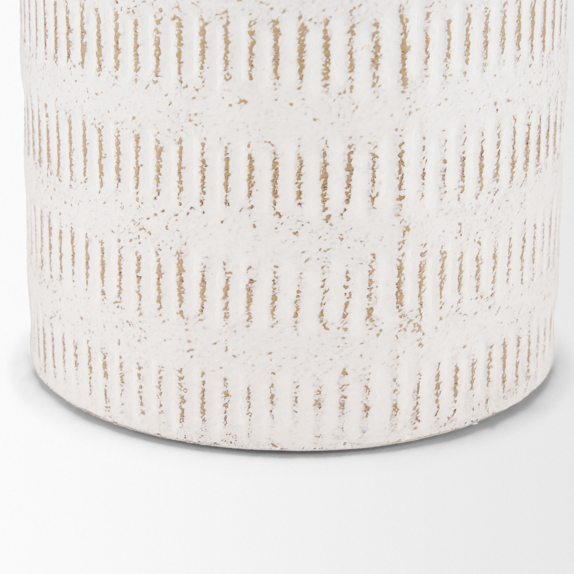 Tisha Large White with Terracotta Distressing Metal Vase, by Mercana, 5.91" length x 5.91" width x 14.17" height View 9