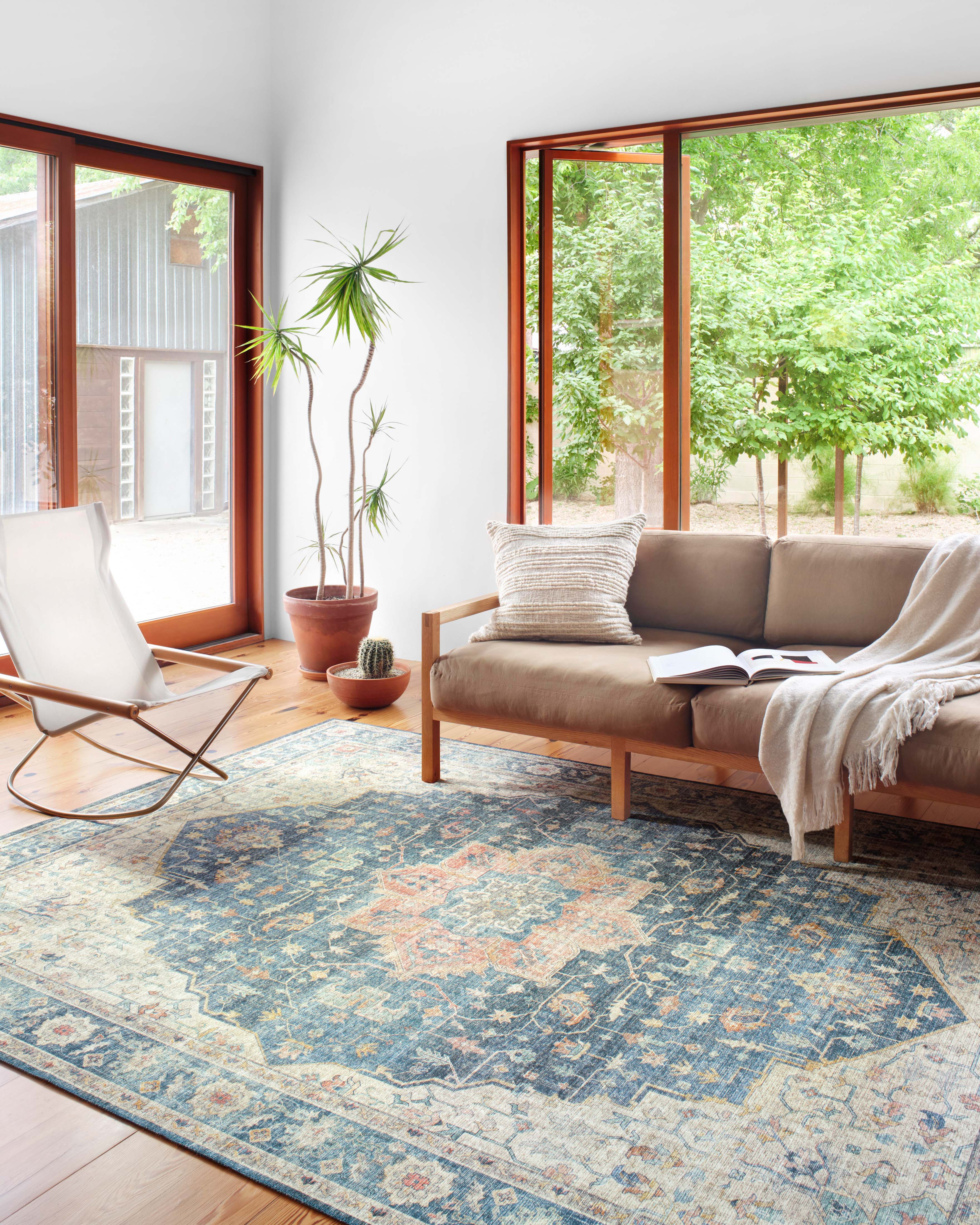 Loloi II Skye Rug large image 