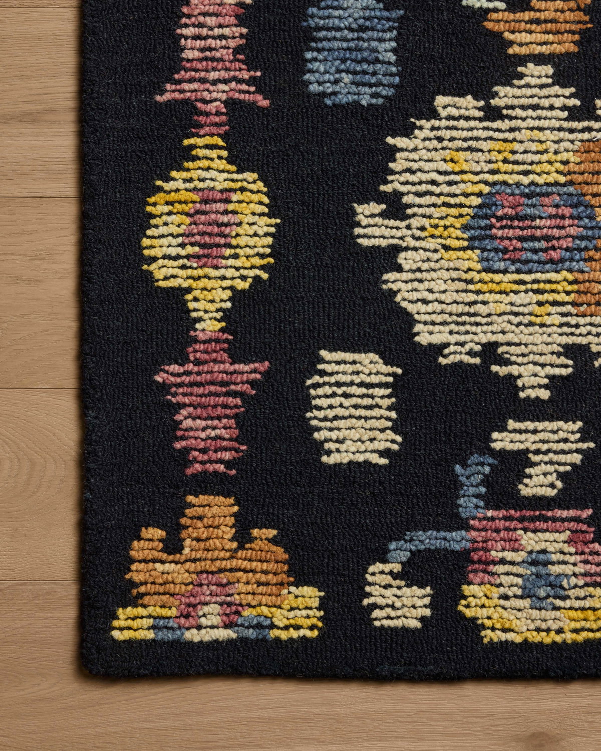 Loloi Tilly Rug, 1'6" length x 1'6" width View 5