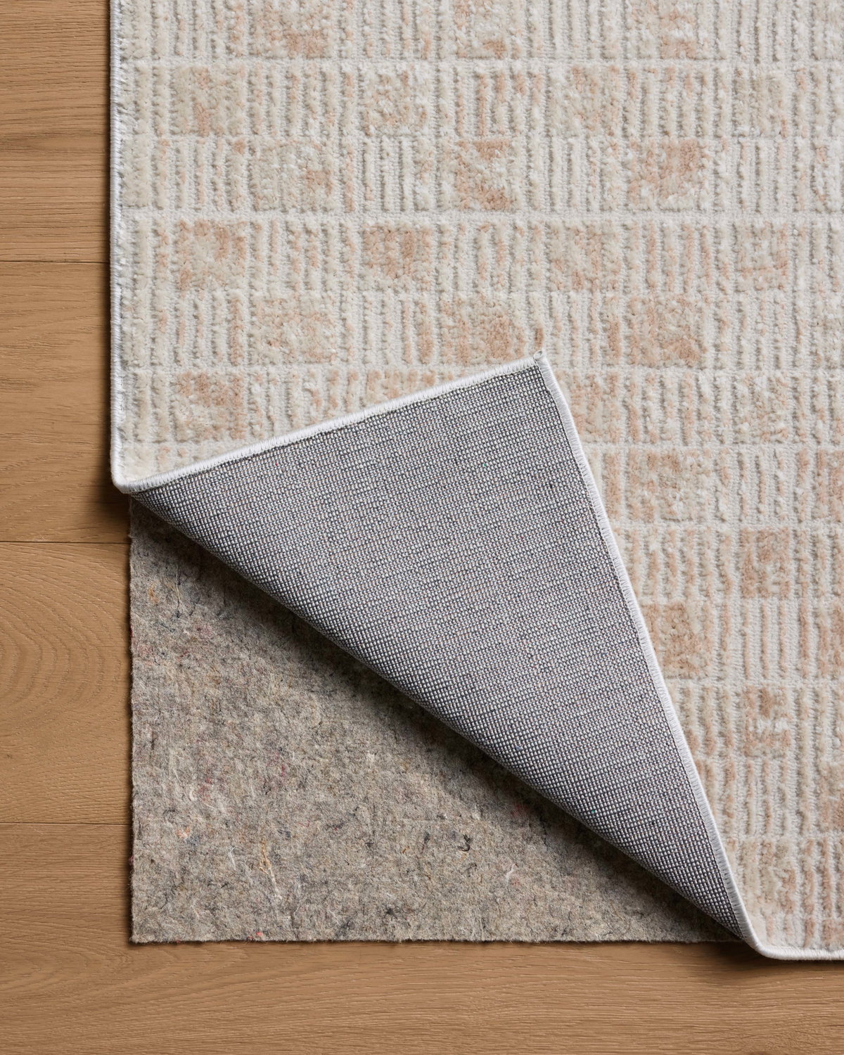 Loloi Townes Rug, 2'3" length x 3'9" width View 7