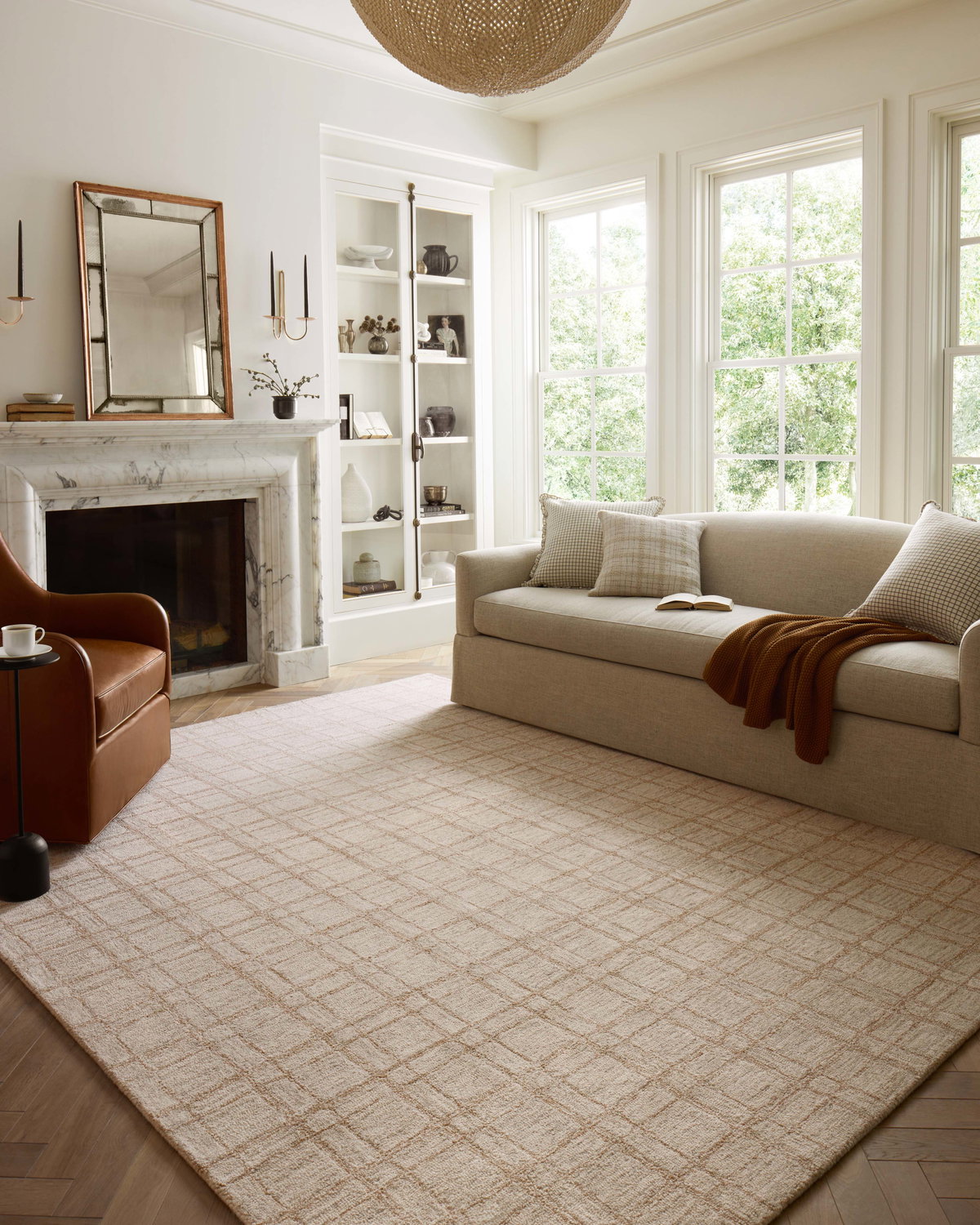 Chris Loves Julia x Loloi Polly Rug, 5' length x 7'6" width View 2
