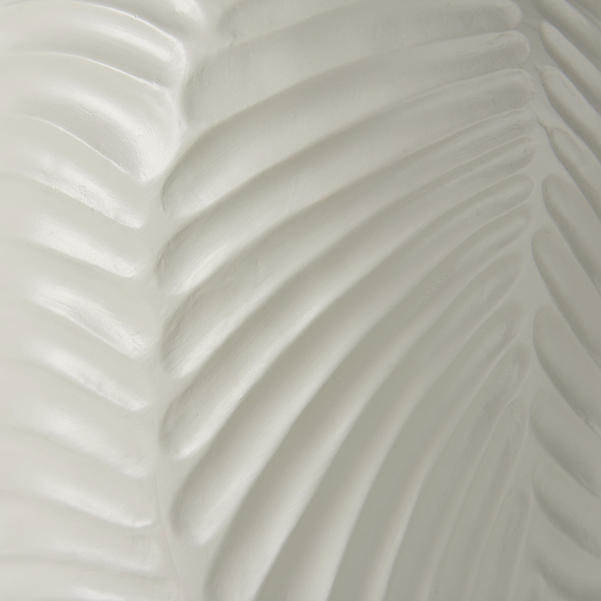 Quinn 19.0L x 19.0W x 24.6H Beige Base with Navy Fabric Shade Table Lamp, by Mercana, 18" length x 18" width x 28.75" height View 7