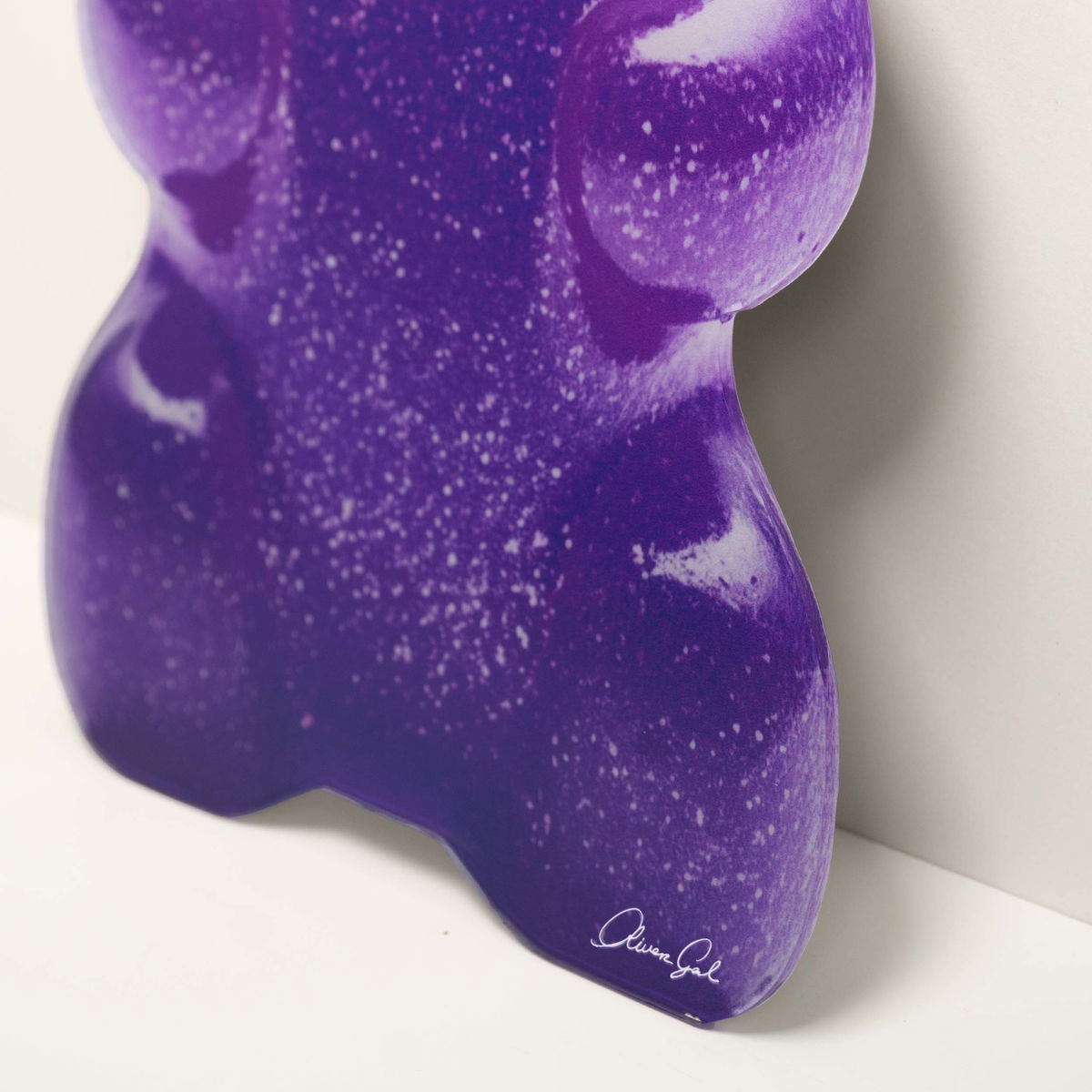 Gummy Bear Violet (No Embellishment), Art by Oliver Gal,  15x10 View 5