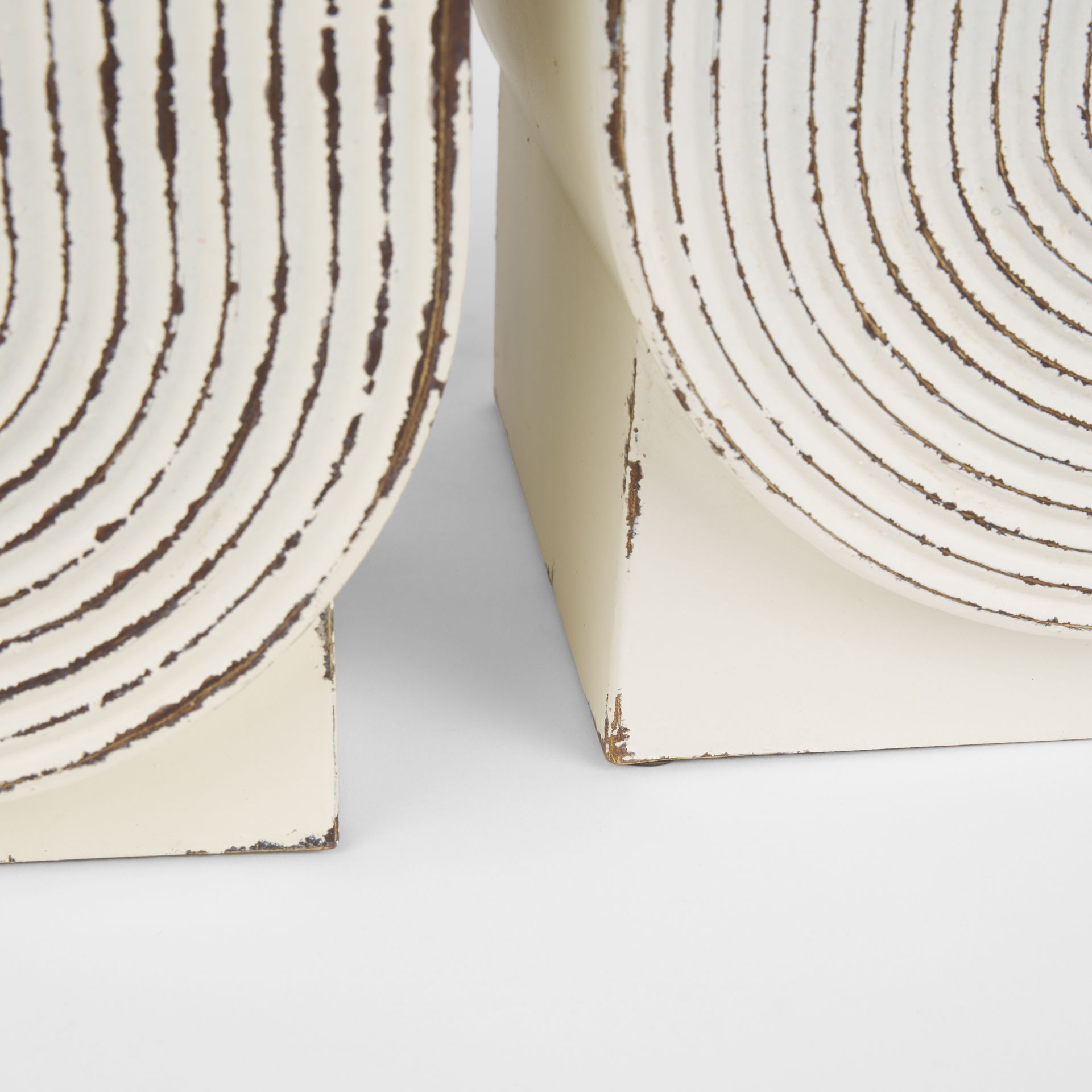 Medina Off White with Gold Antiquing Metal Planters (Set of 2), by Mercana, 9.45" length x 9.45" width x 11.02" height View 8