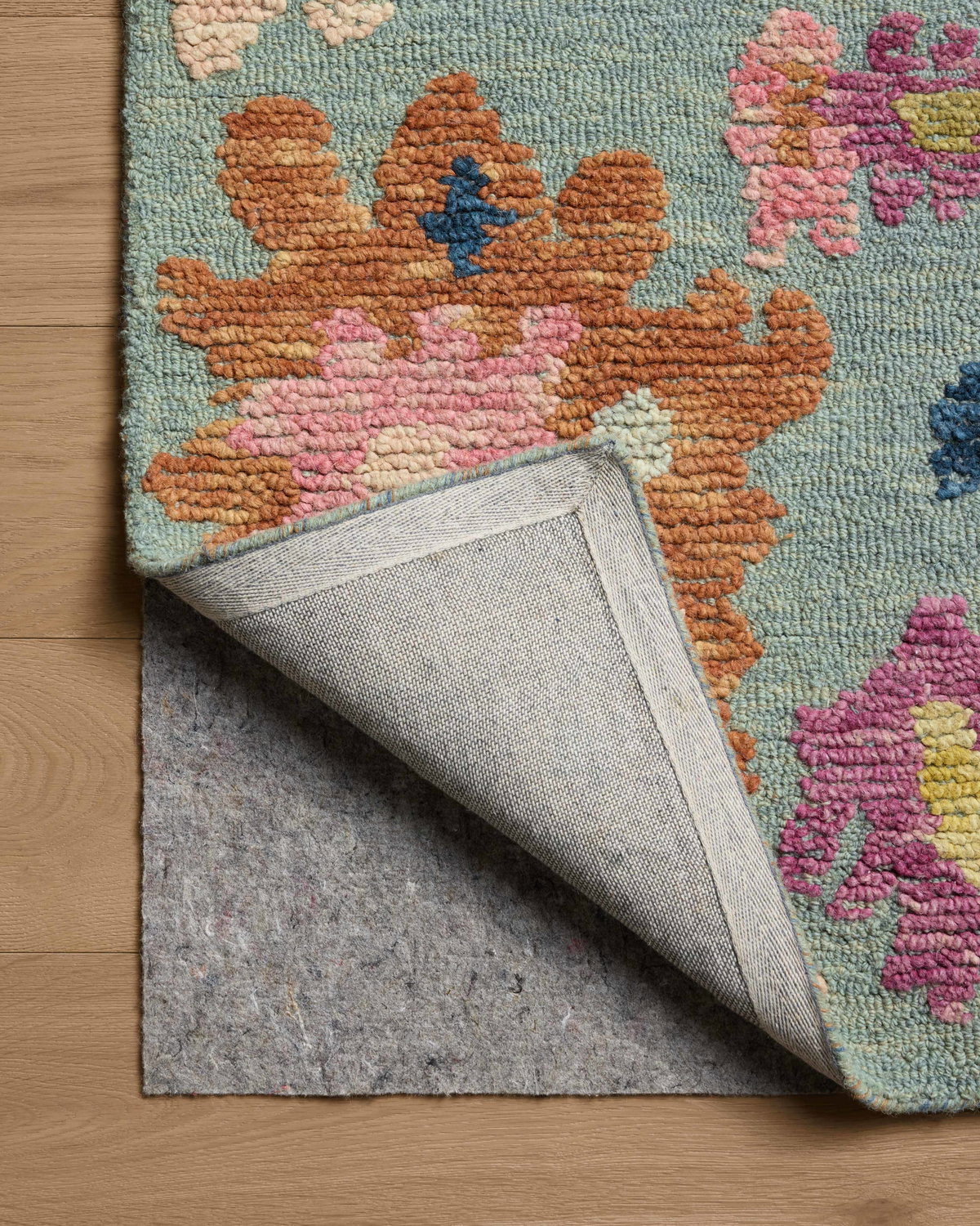 Loloi Tilly Rug, 1'6" length x 1'6" width View 6